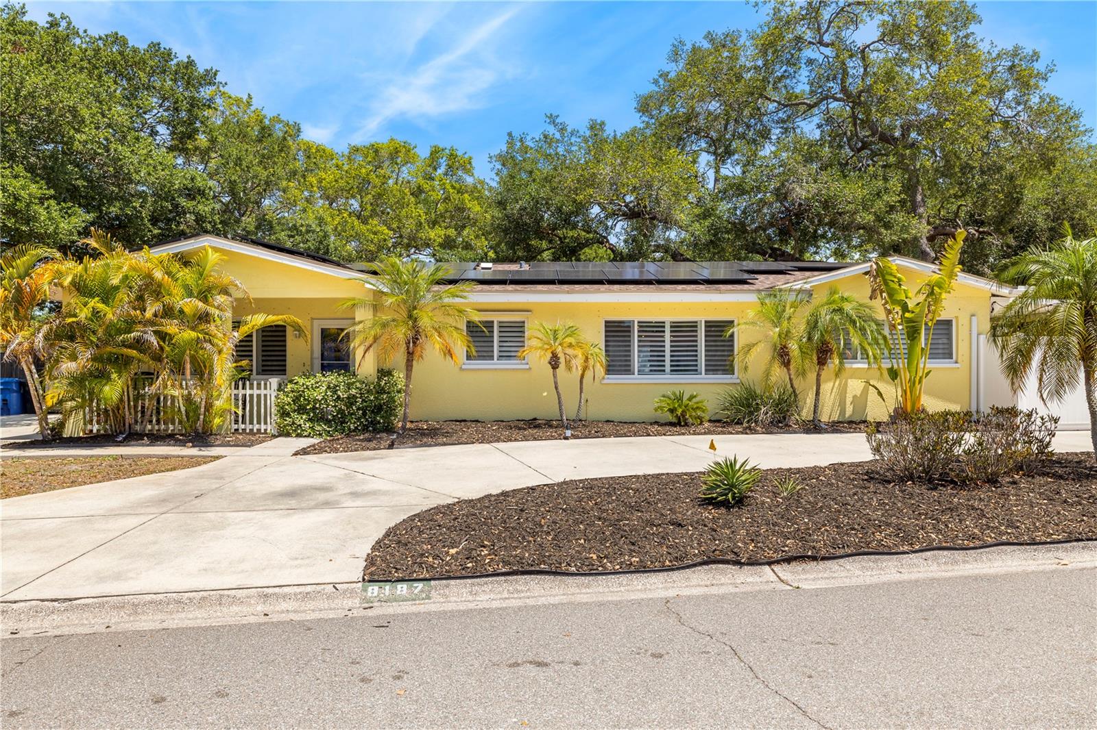 8187 23RD AVE N, ST PETERSBURG, FL, 33710
