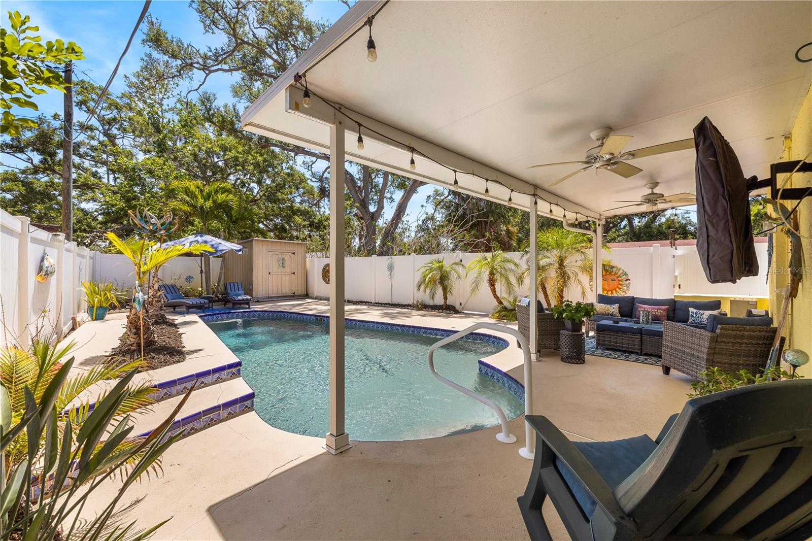 8187 23RD AVE N, ST PETERSBURG, FL, 33710