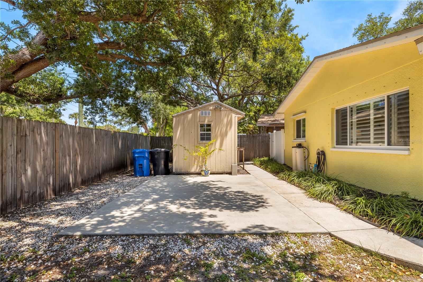 8187 23RD AVE N, ST PETERSBURG, FL, 33710