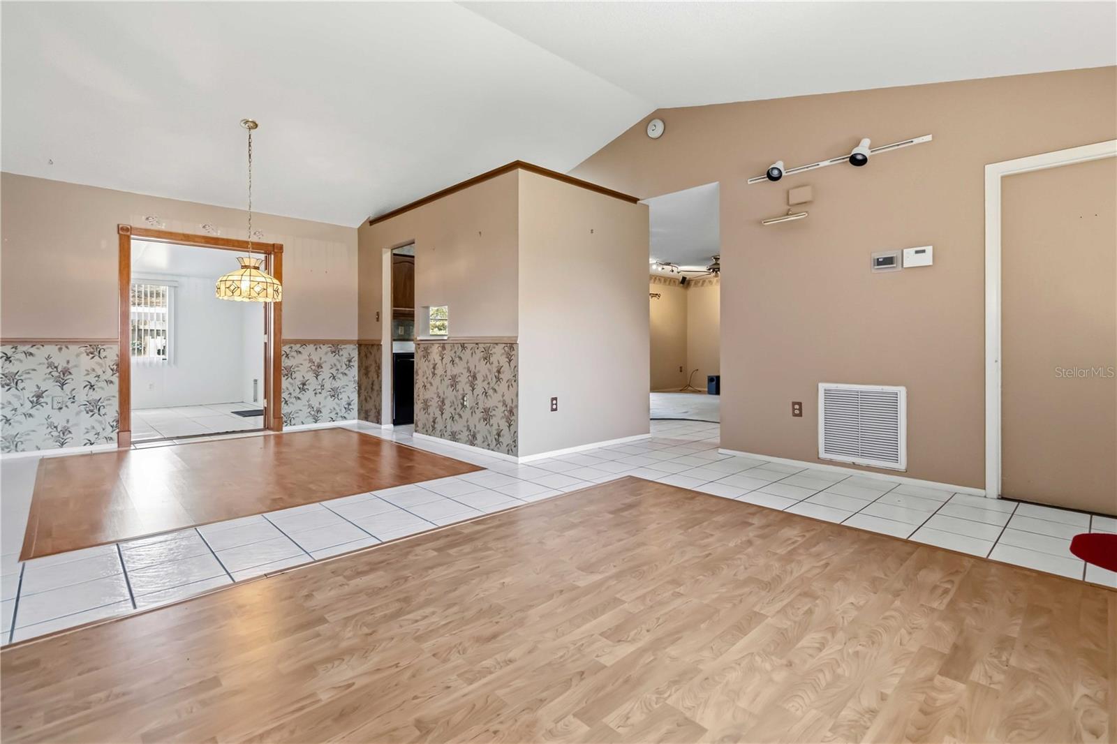 2415 RAINTREE LAKE CIR, MERRITT ISLAND, FL, 32953