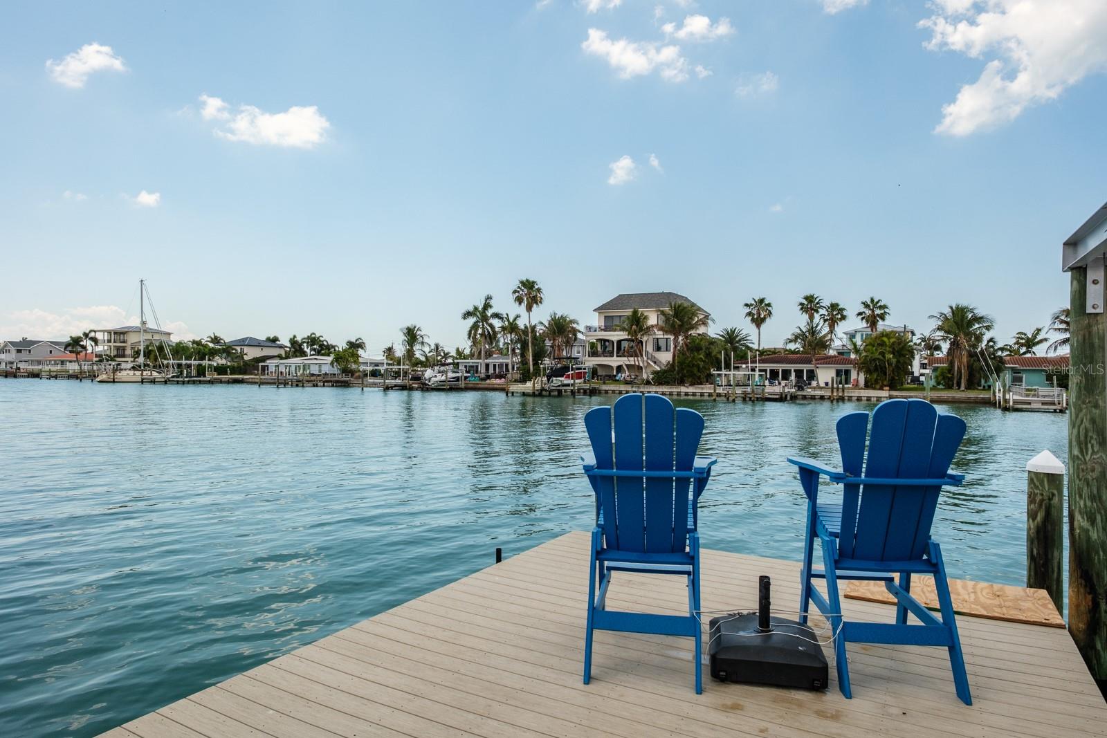 11400 8TH ST E, TREASURE ISLAND, FL, 33706
