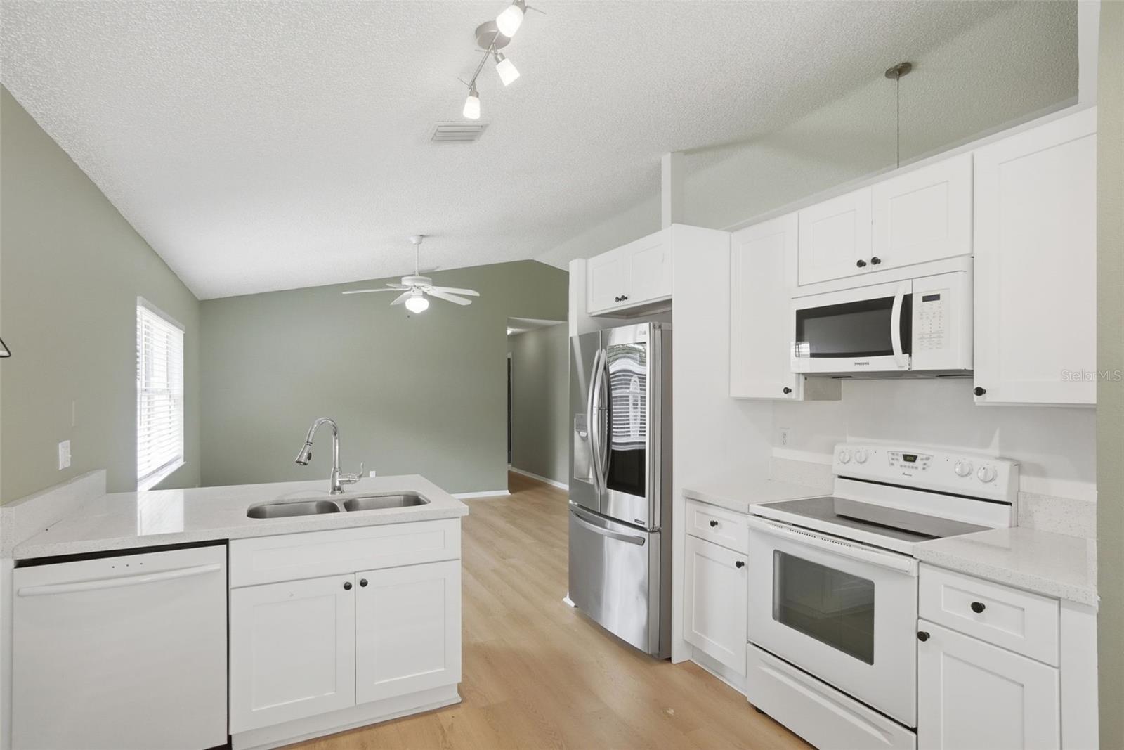 2308 DONEGAN PL, ORLANDO, FL, 32826