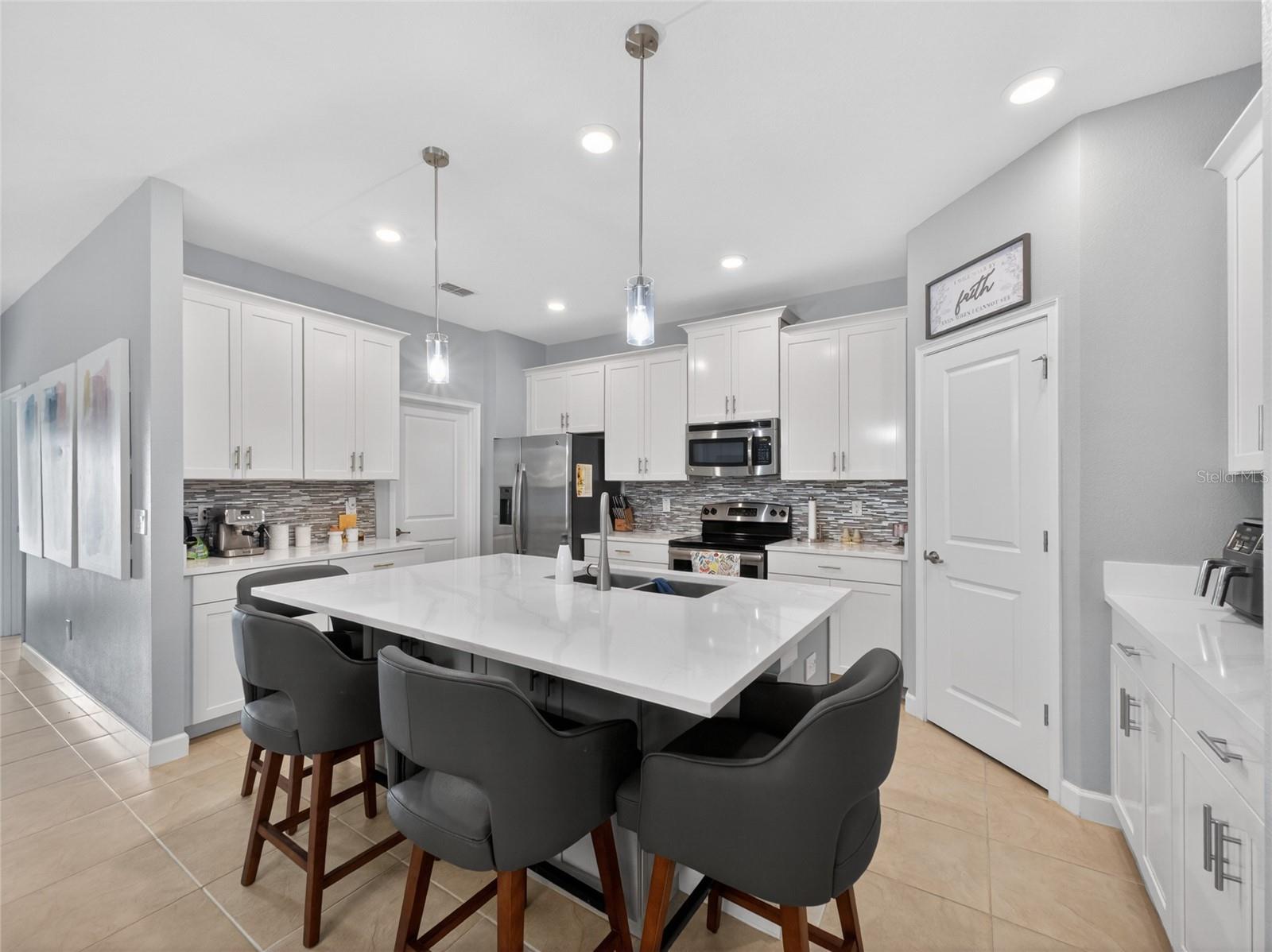 3086 WHITE HORSE CT, KISSIMMEE, FL, 34746