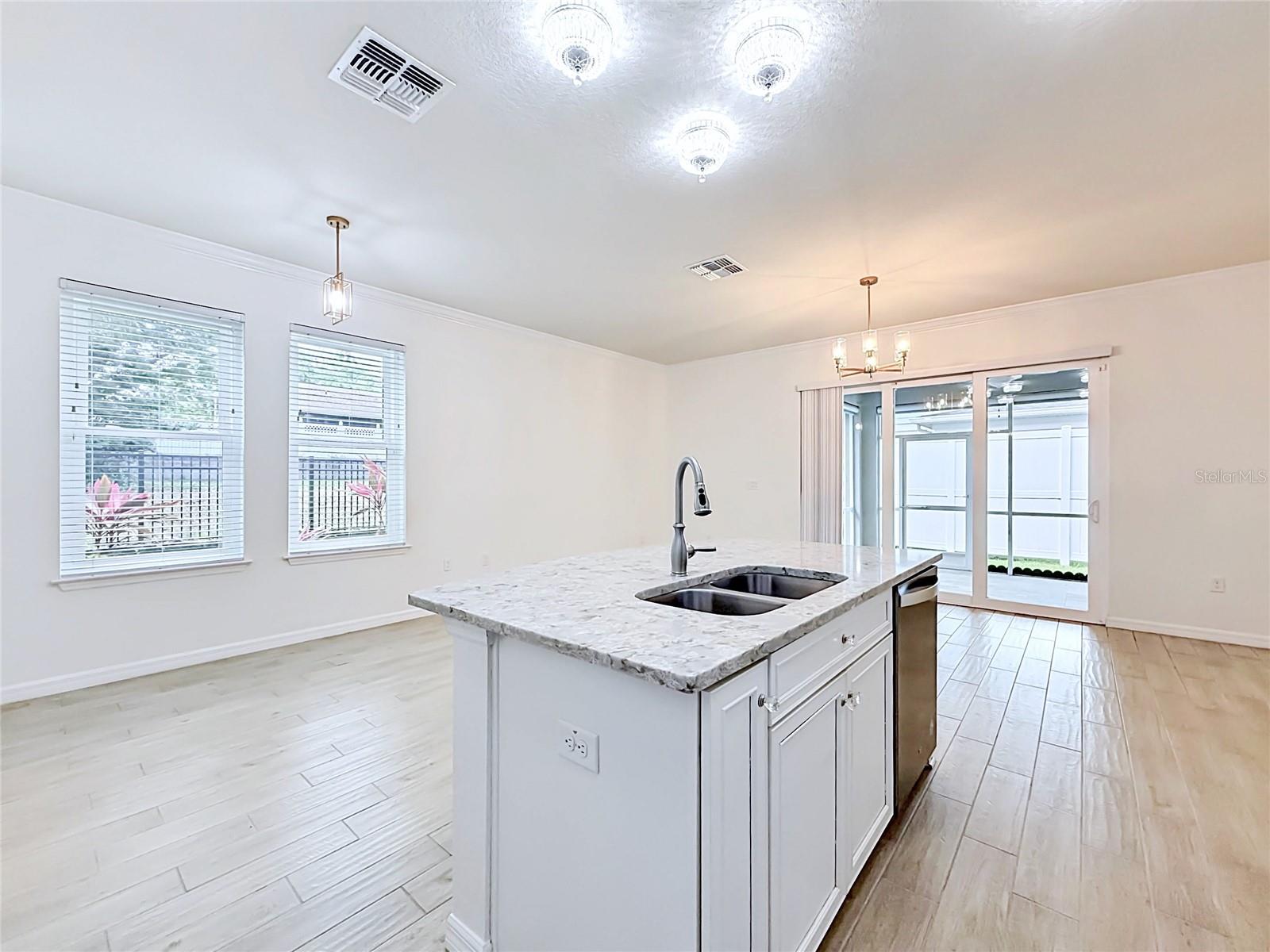 1224 SUNSET LN, DUNEDIN, FL, 34698