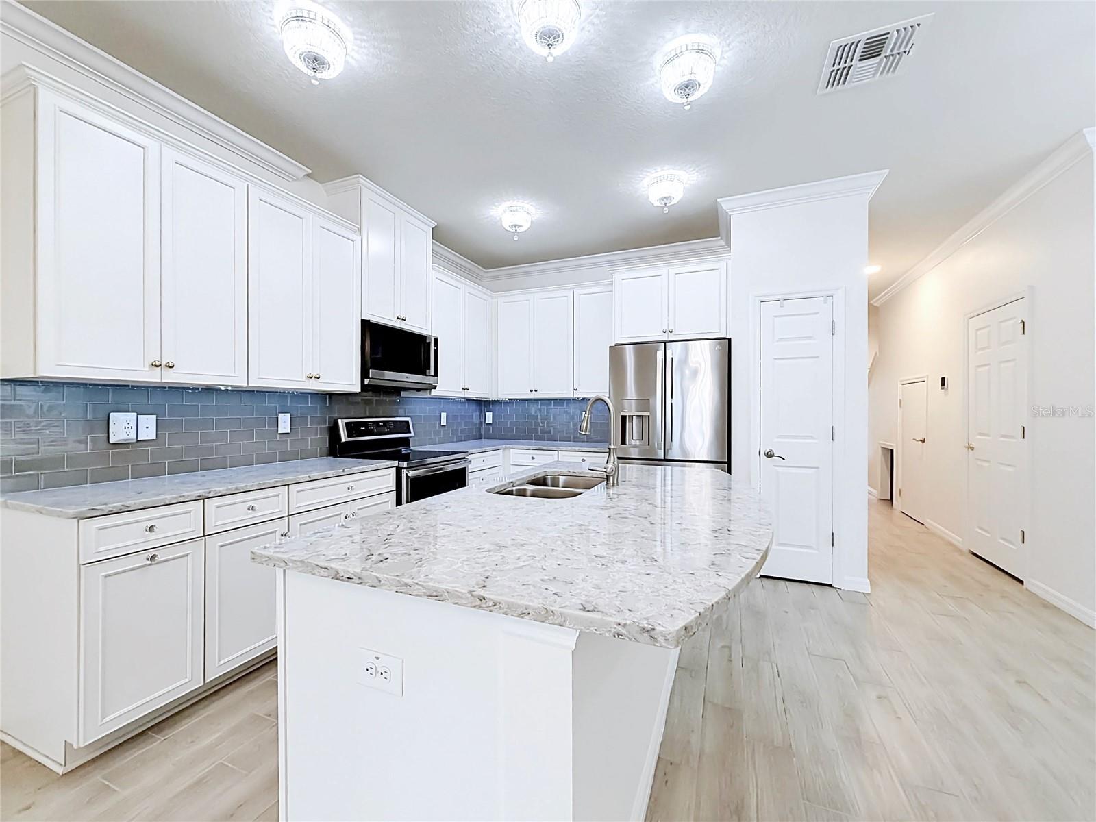 1224 SUNSET LN, DUNEDIN, FL, 34698