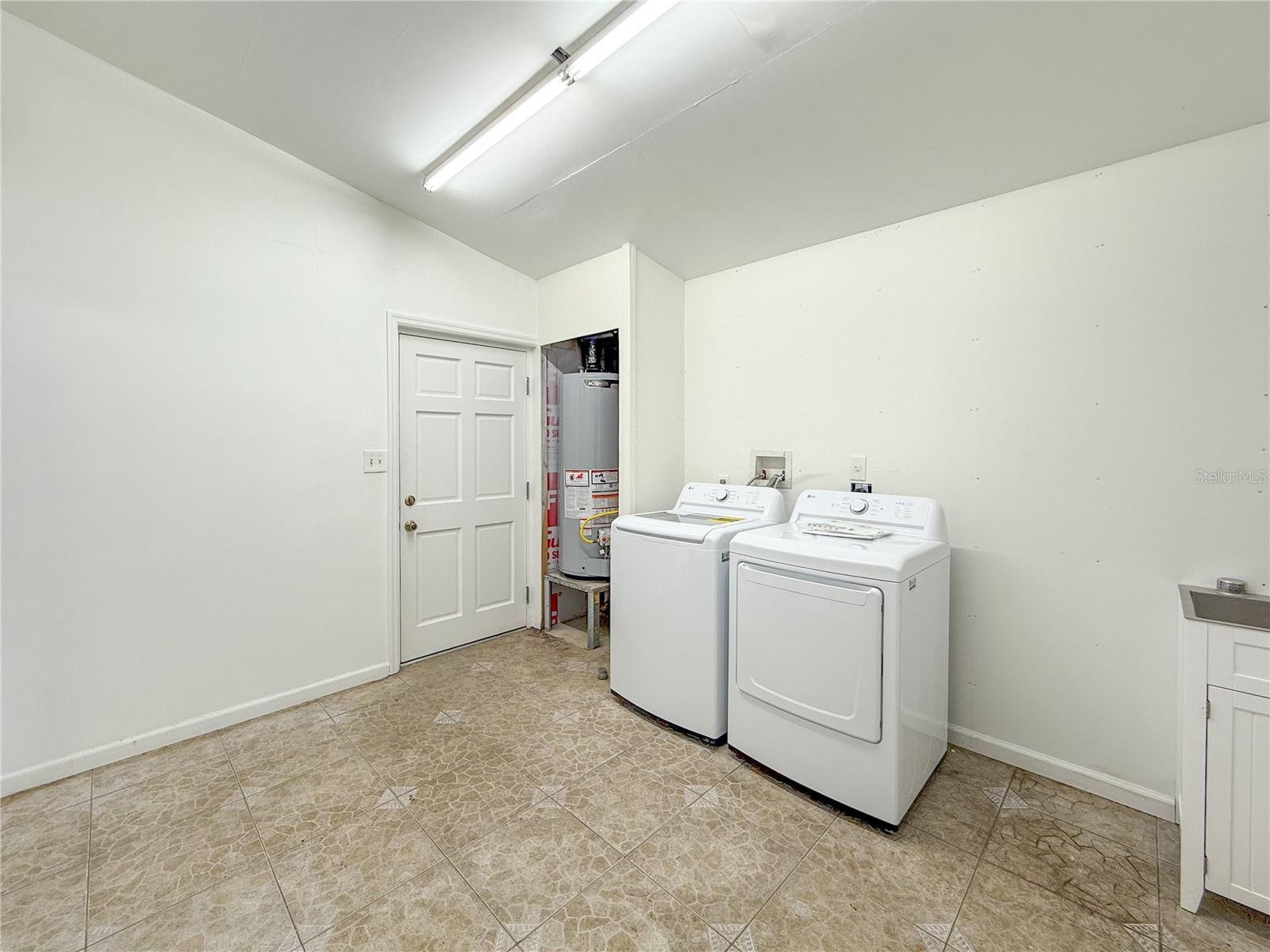 2827 SANCTUARY LN, WINTER GARDEN, FL, 34787