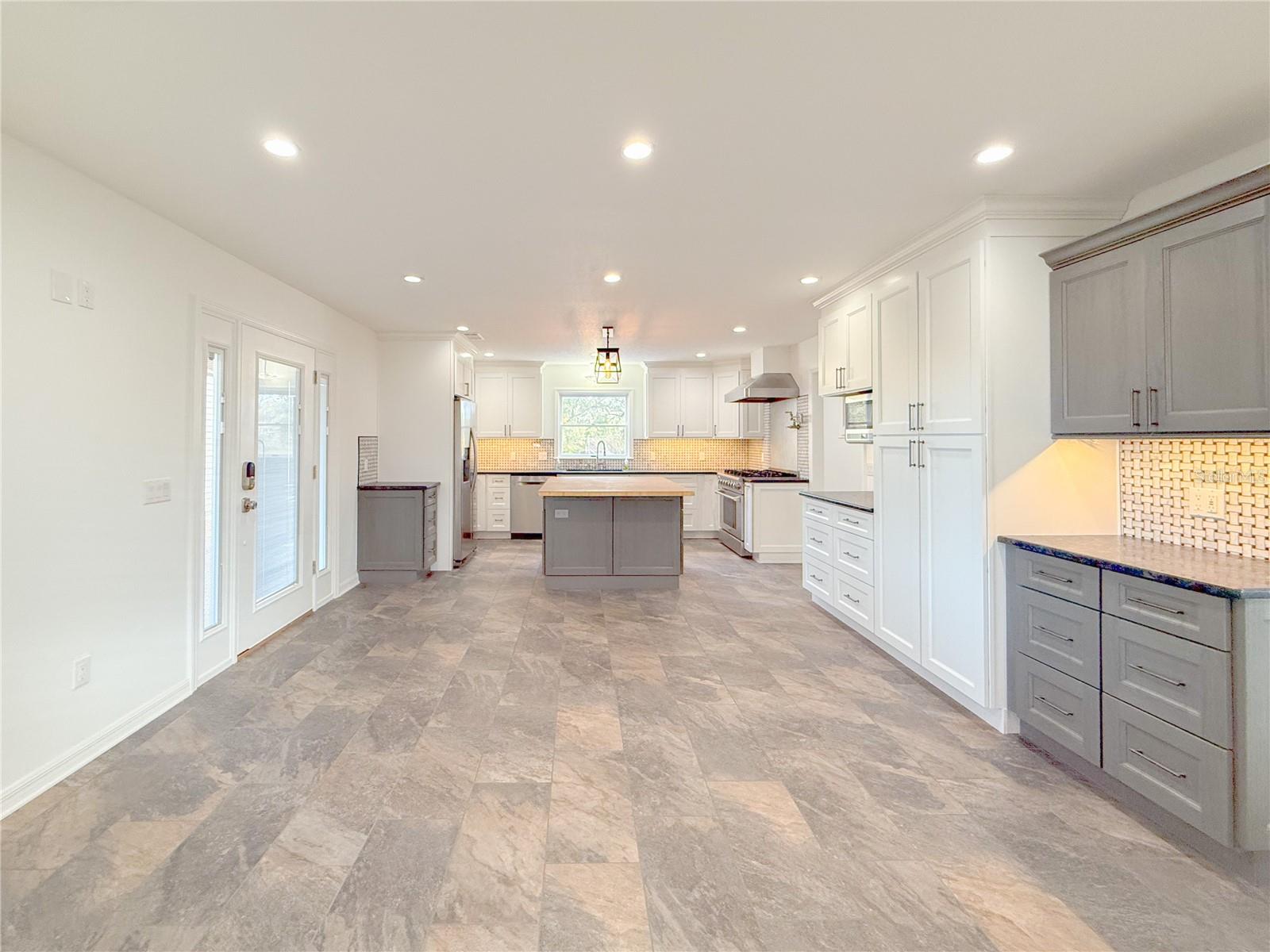 2827 SANCTUARY LN, WINTER GARDEN, FL, 34787