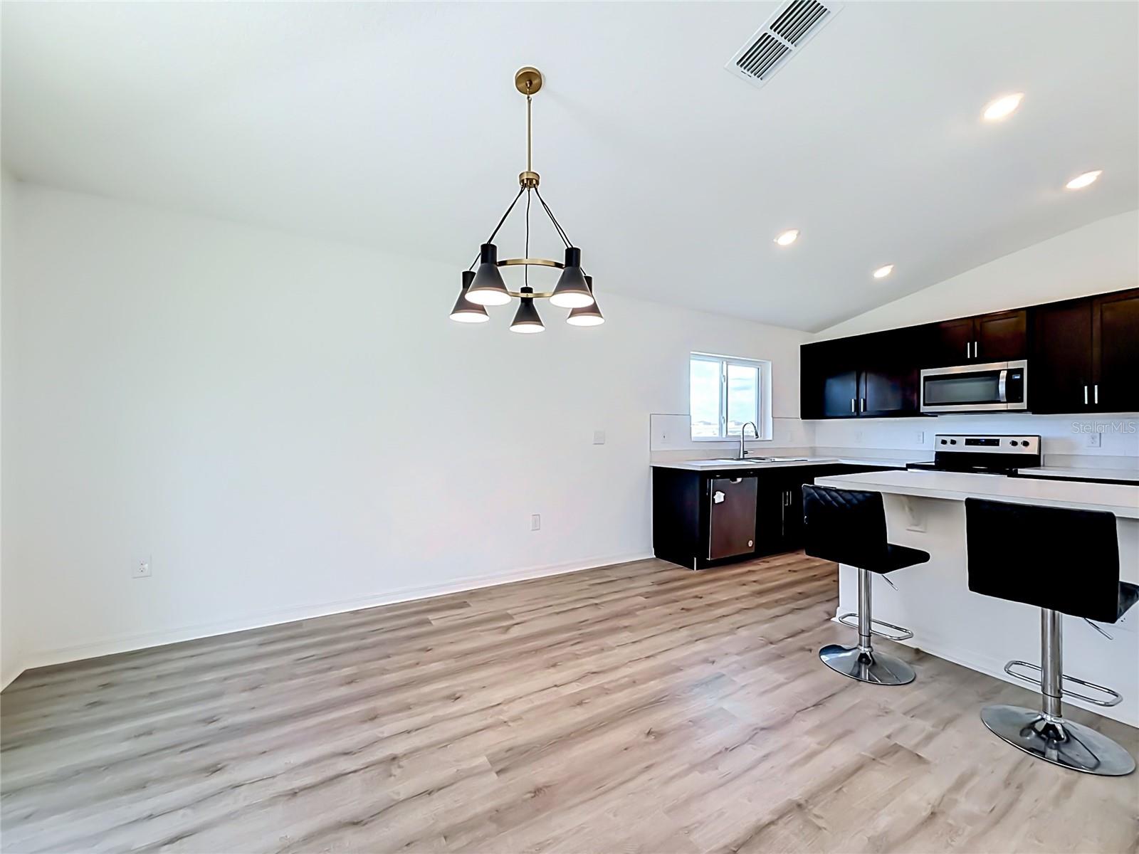 1507 GERANIUM DR, MASCOTTE, FL, 34753