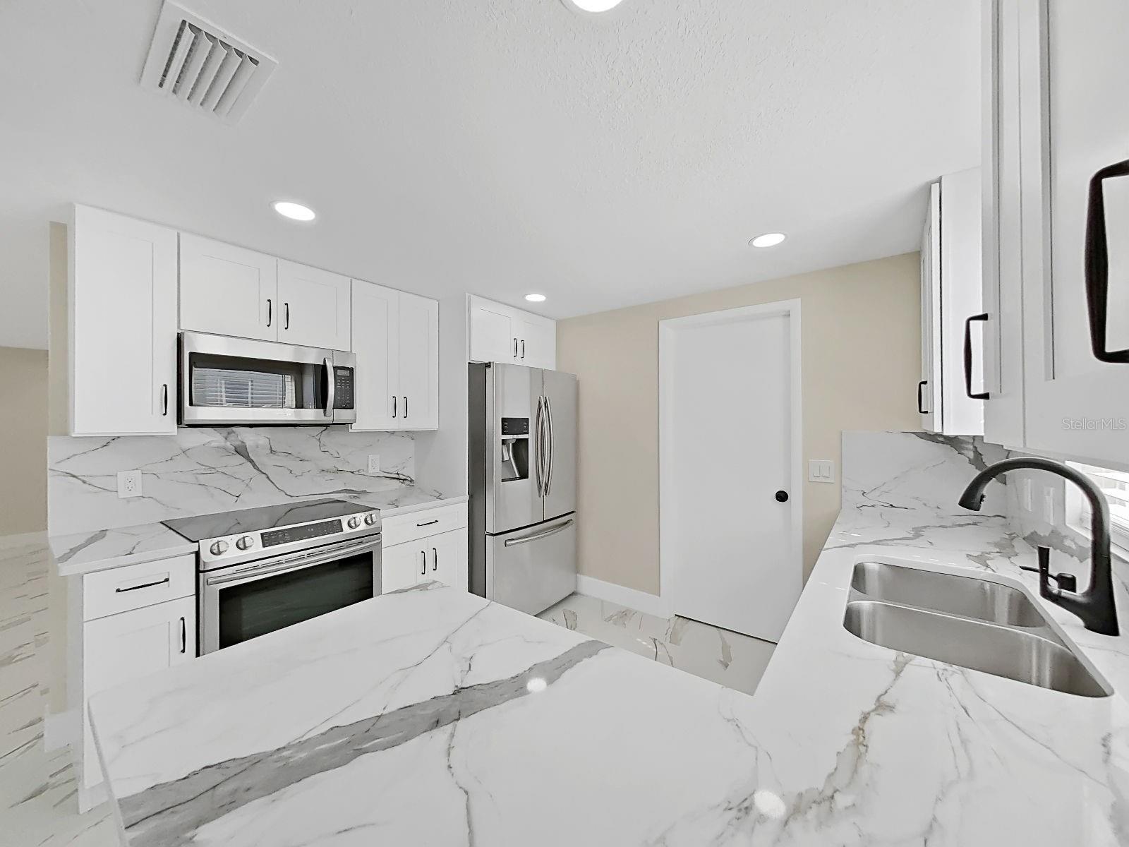 7218 LUNITA CT, TAMPA, FL, 33625