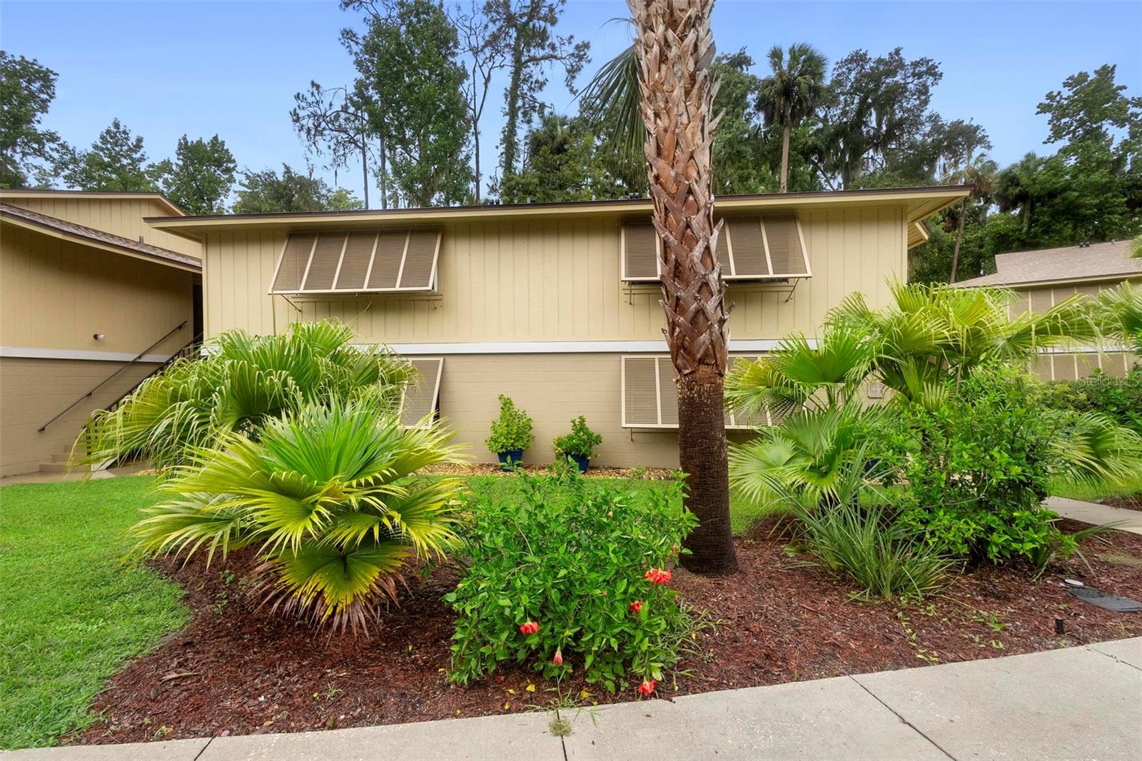110 CYPRESS WOODS CT #10B, DELTONA, FL, 32725