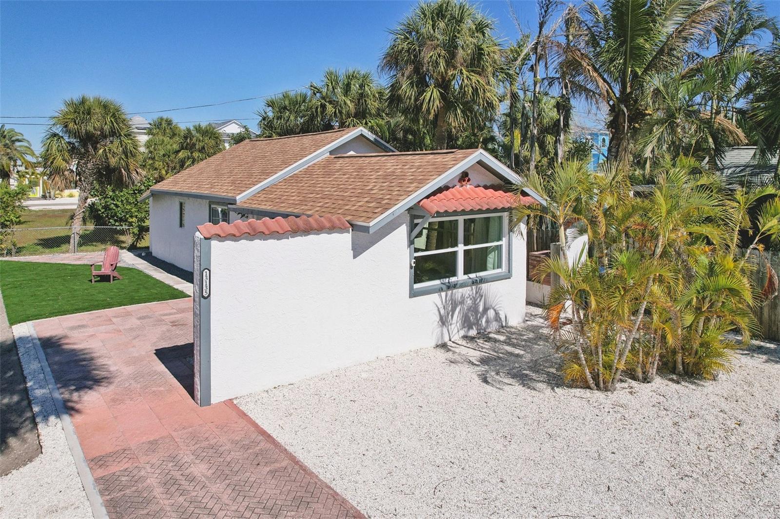 13135 4TH ST E, MADEIRA BEACH, FL, 33708