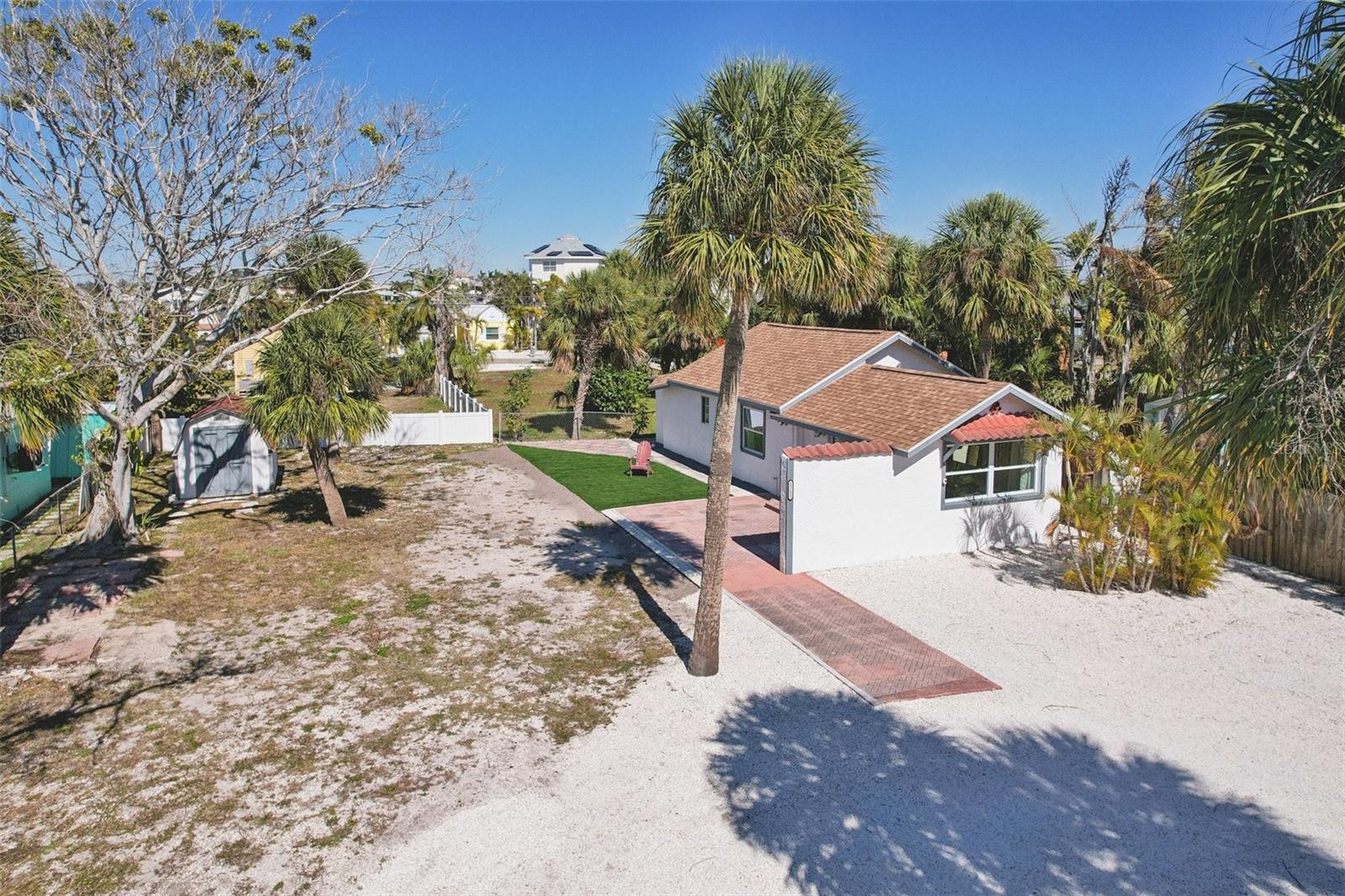 13135 4TH ST E, MADEIRA BEACH, FL, 33708