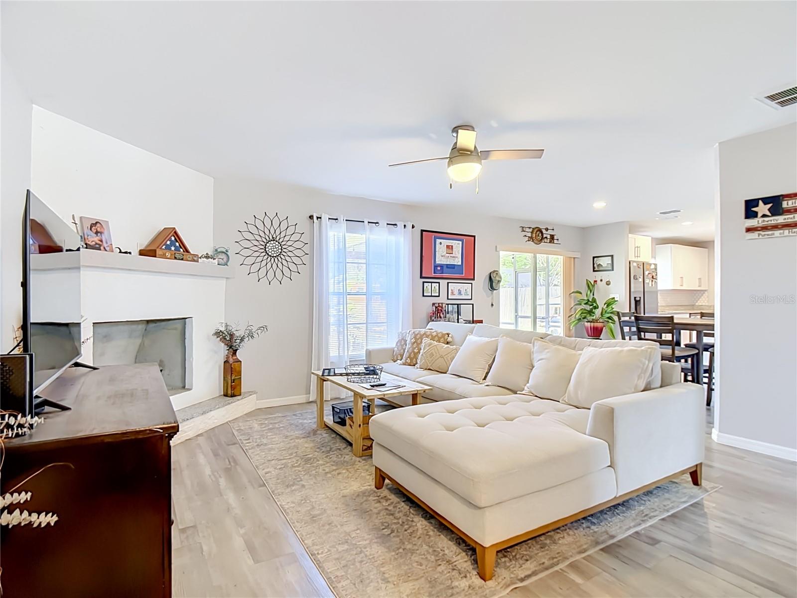 985 N 11TH ST, EAGLE LAKE, FL, 33839