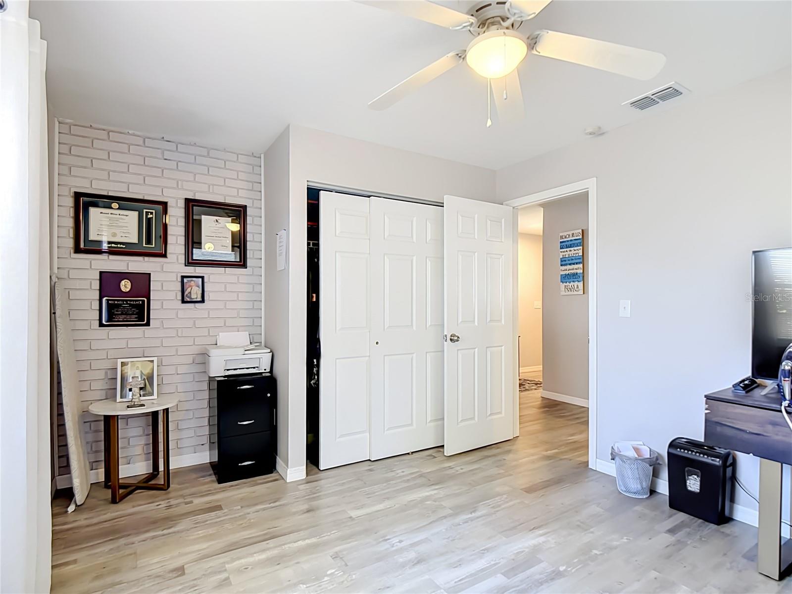 985 N 11TH ST, EAGLE LAKE, FL, 33839