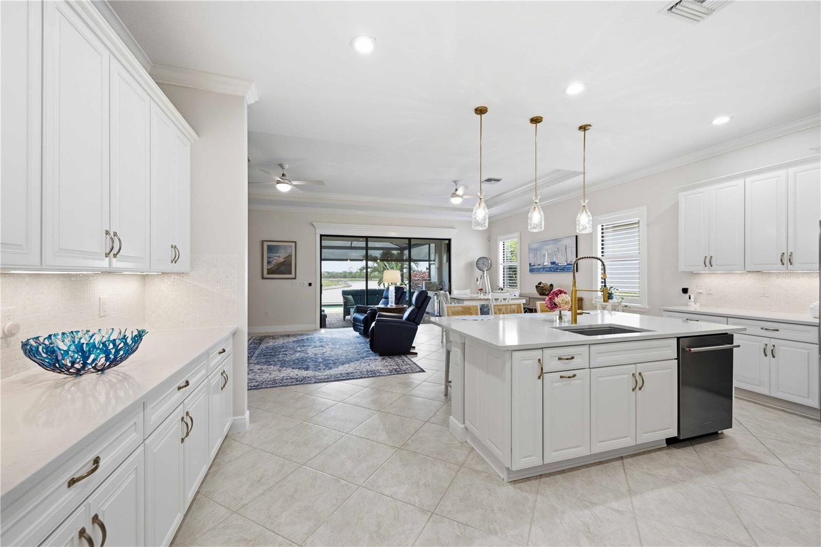 23841 WAVERLY CIR, VENICE, FL, 34293