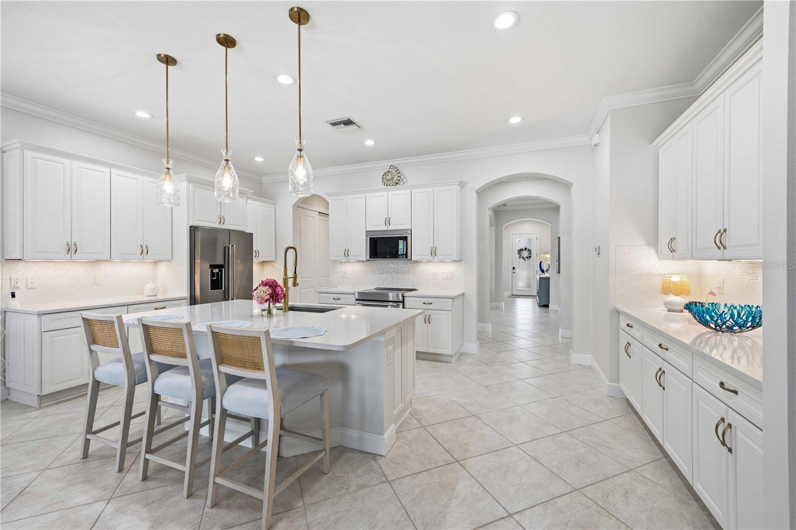 23841 WAVERLY CIR, VENICE, FL, 34293