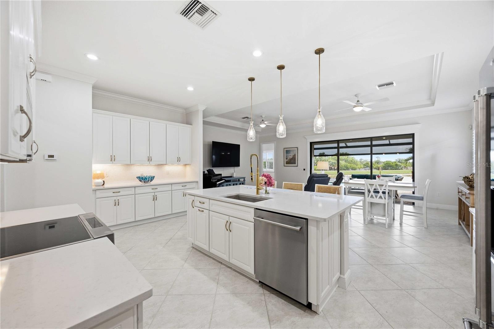 23841 WAVERLY CIR, VENICE, FL, 34293