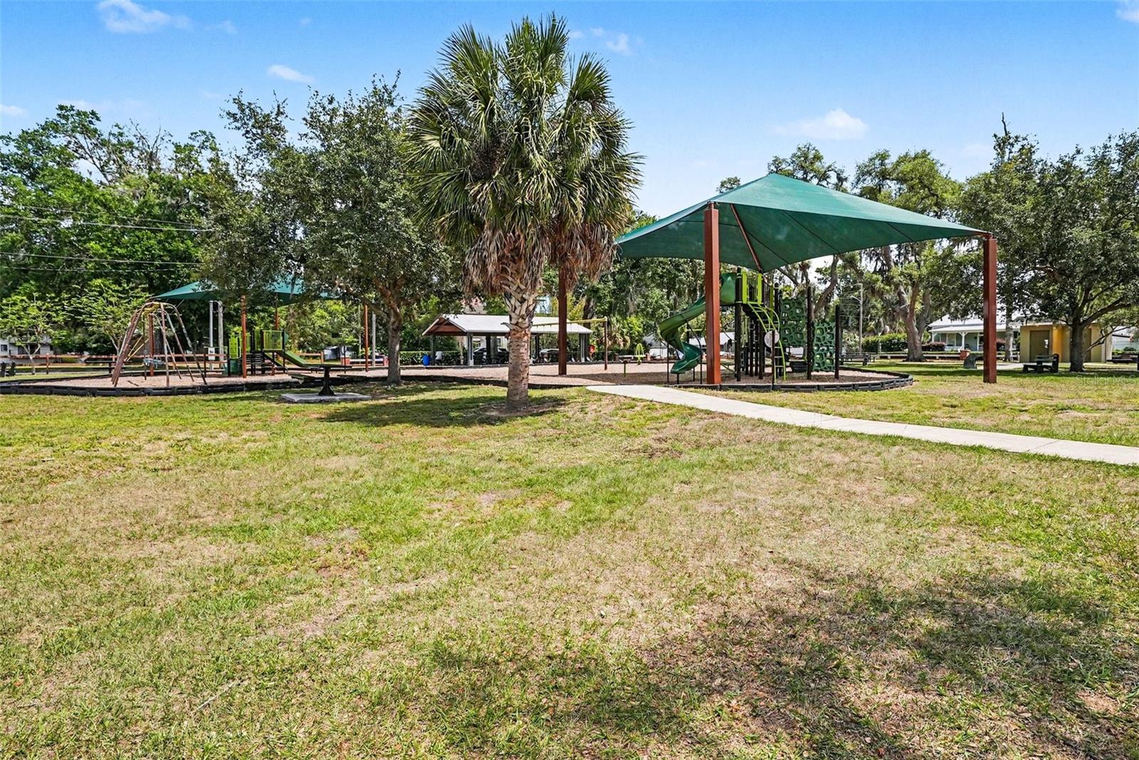 37403 CHURCH AVE, DADE CITY, FL, 33525
