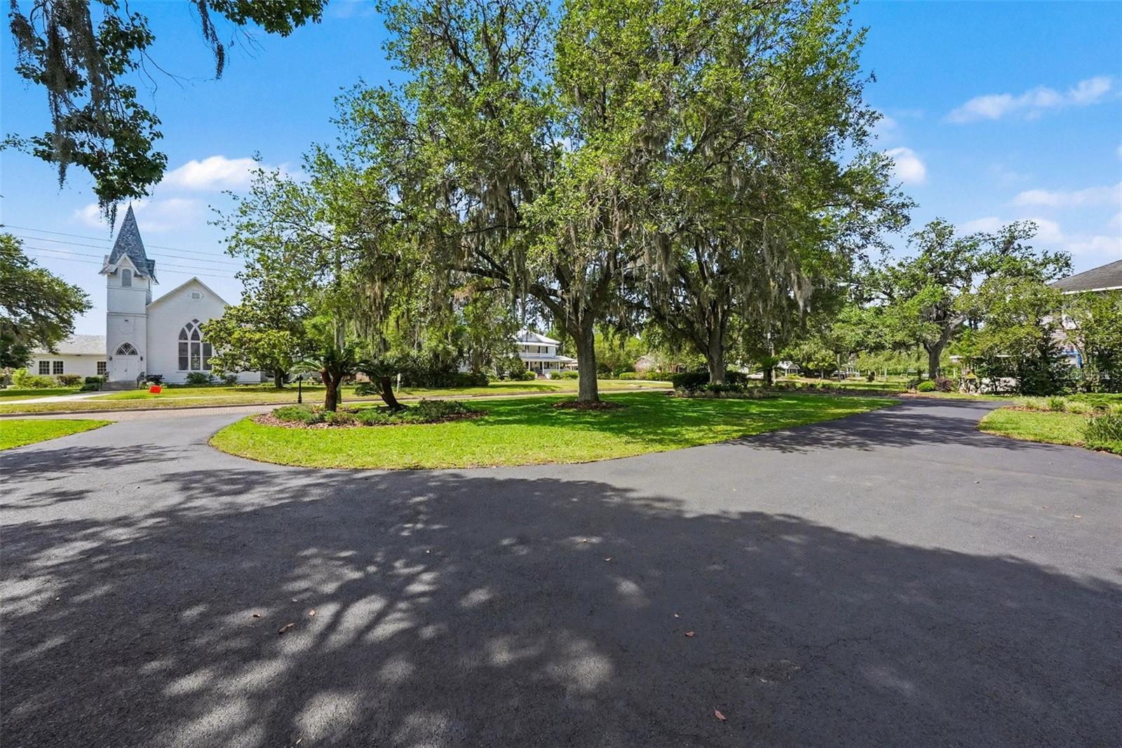 37403 CHURCH AVE, DADE CITY, FL, 33525