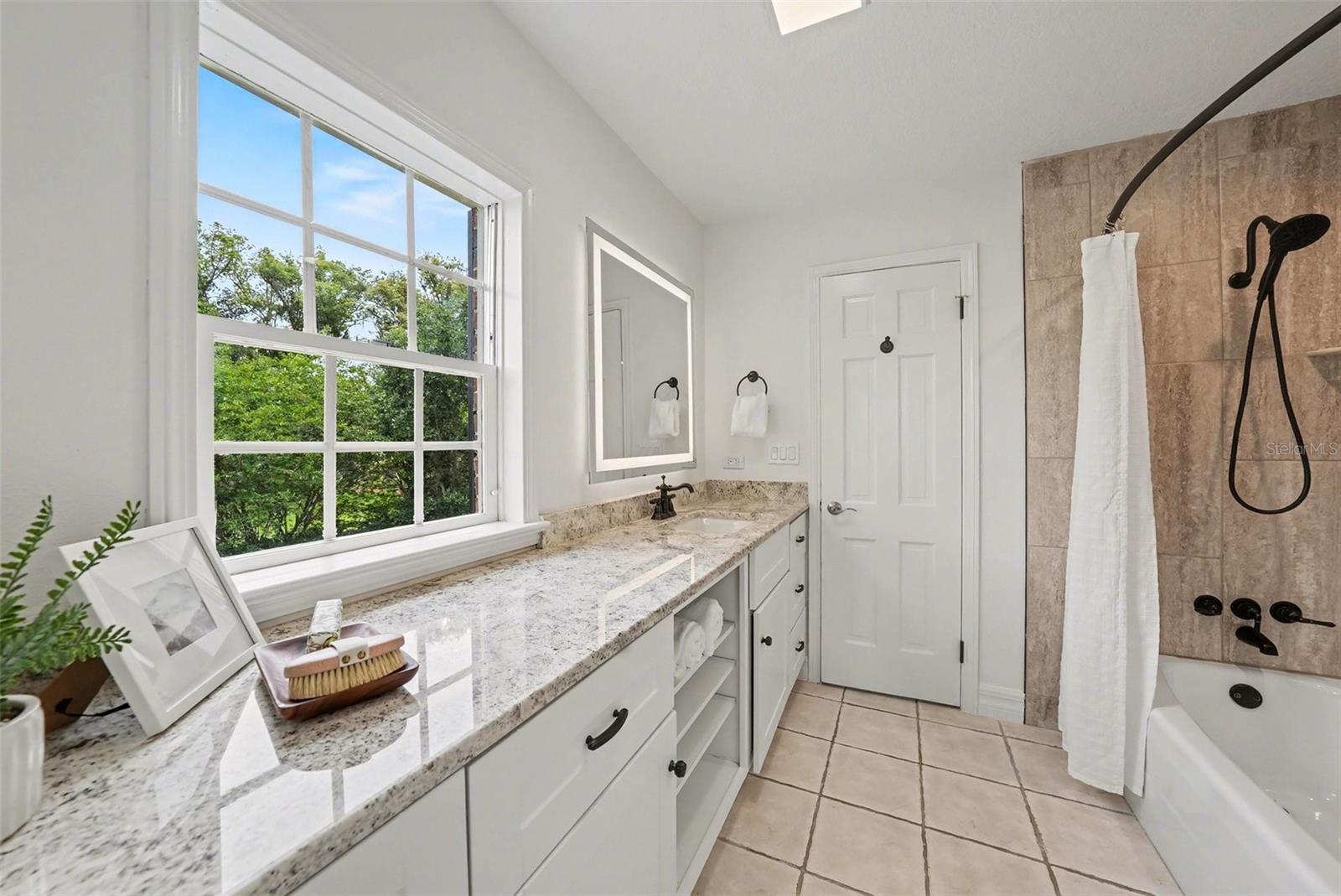 37403 CHURCH AVE, DADE CITY, FL, 33525