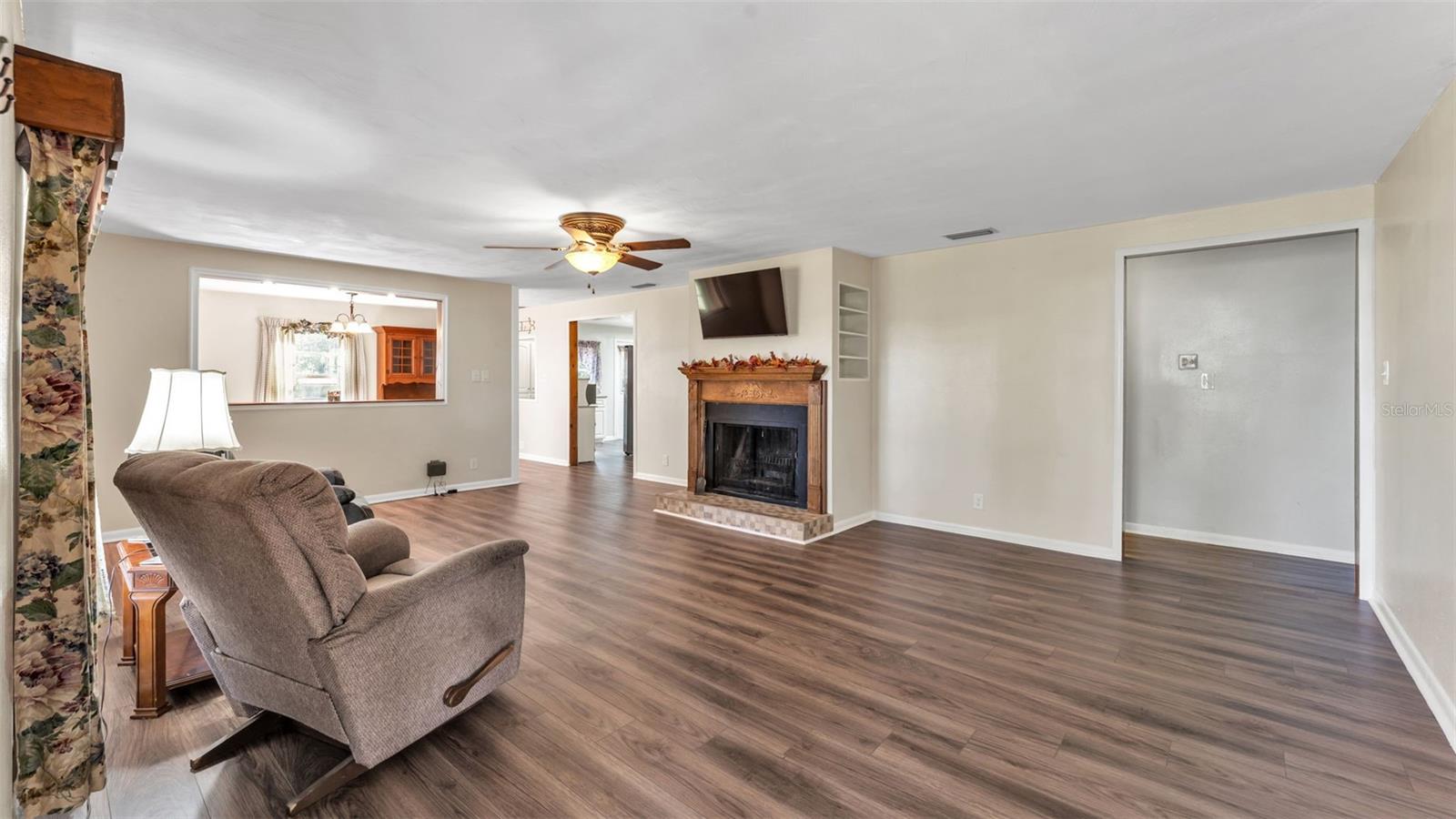 501 SWILLEY RD, PLANT CITY, FL, 33567
