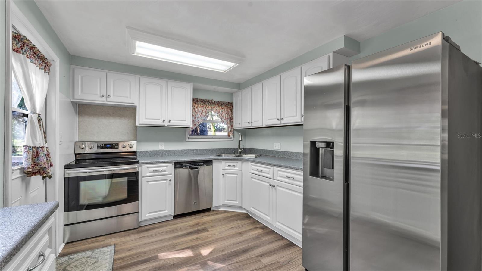 501 SWILLEY RD, PLANT CITY, FL, 33567