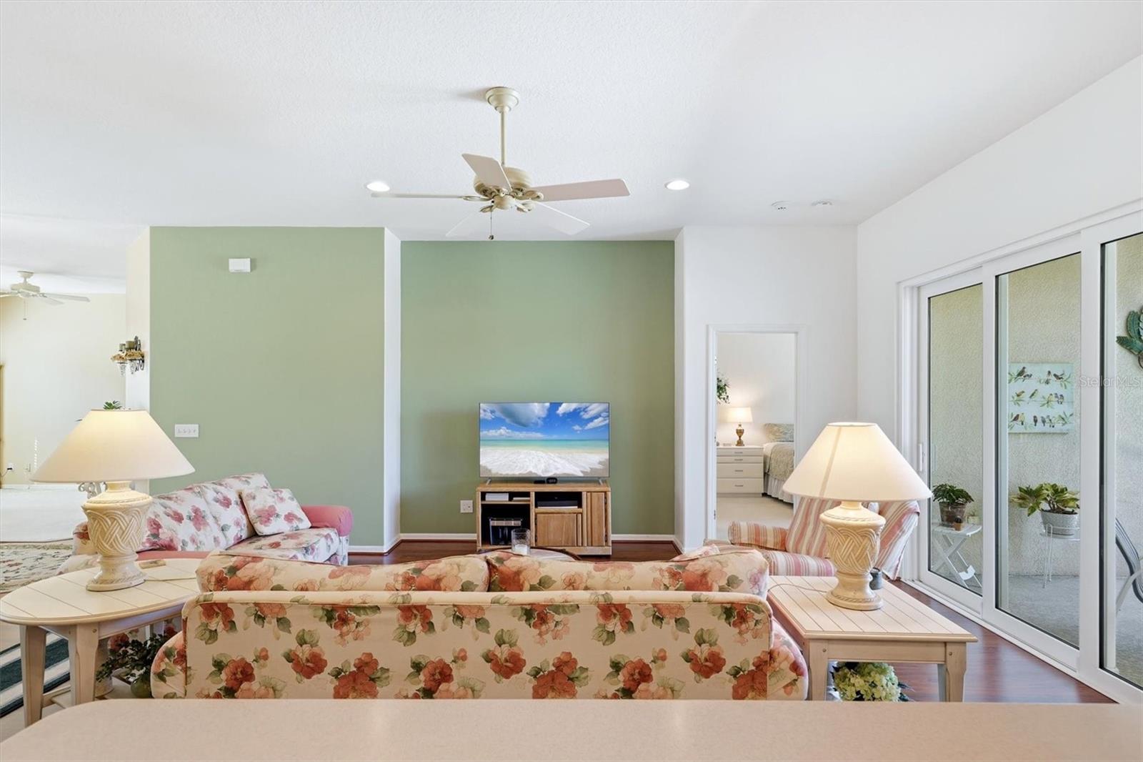 4227 61ST AVE E, BRADENTON, FL, 34203