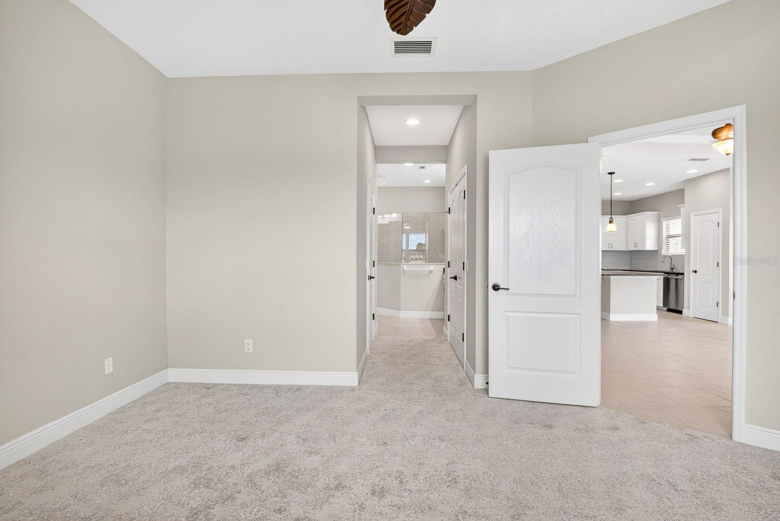 4417 AMALFI AVE, SARASOTA, FL, 34243