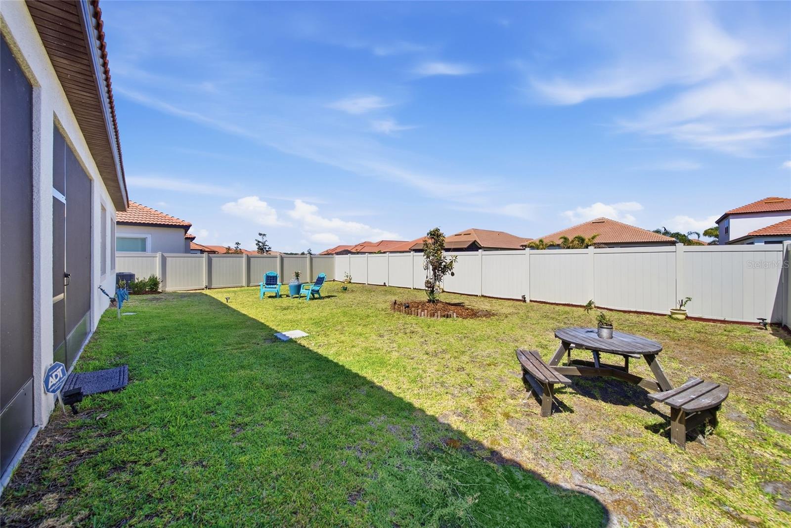 17301 SCUBA CREST ST, WIMAUMA, FL, 33598