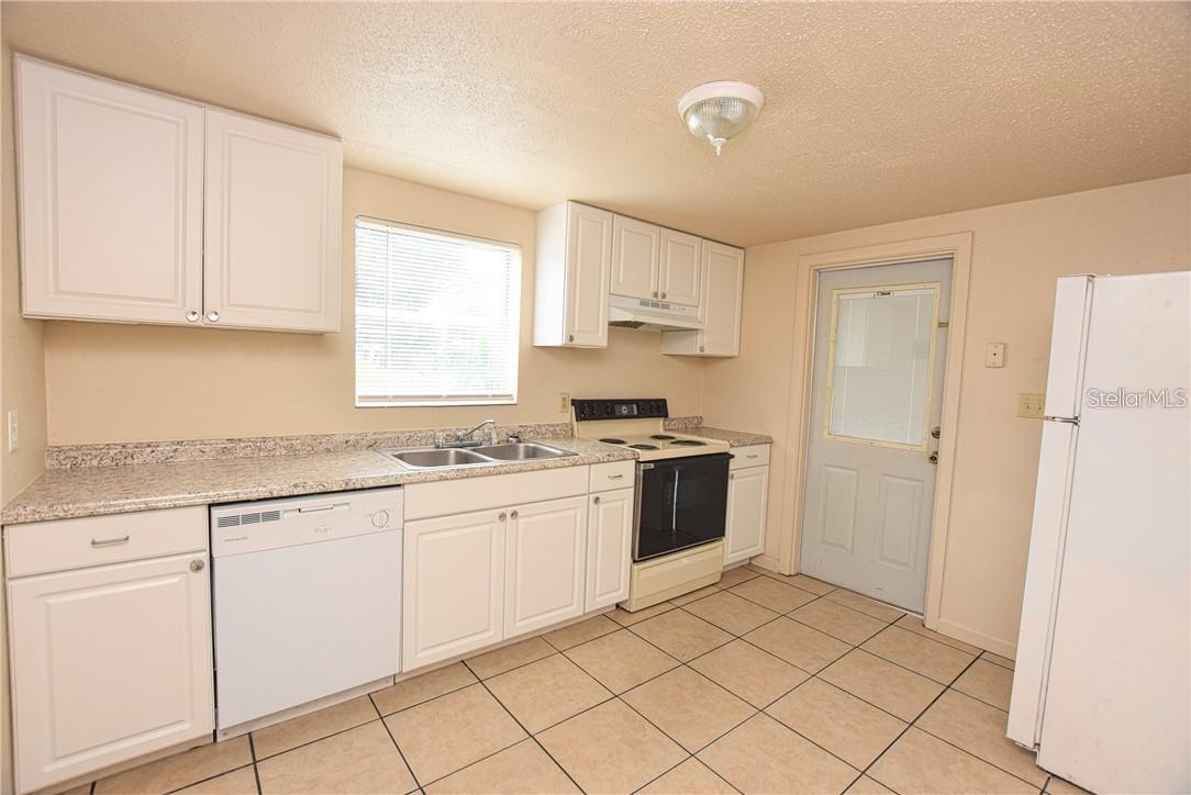 1311 STANDISH DR, LAKELAND, FL, 33810