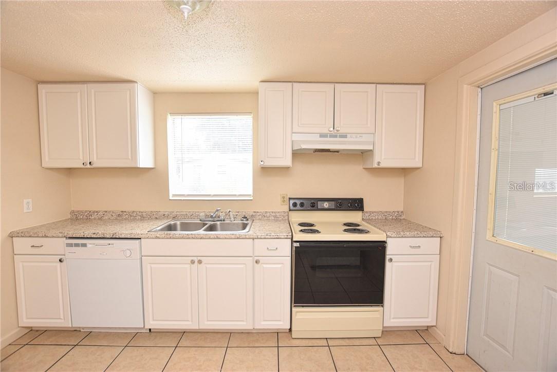 1311 STANDISH DR, LAKELAND, FL, 33810