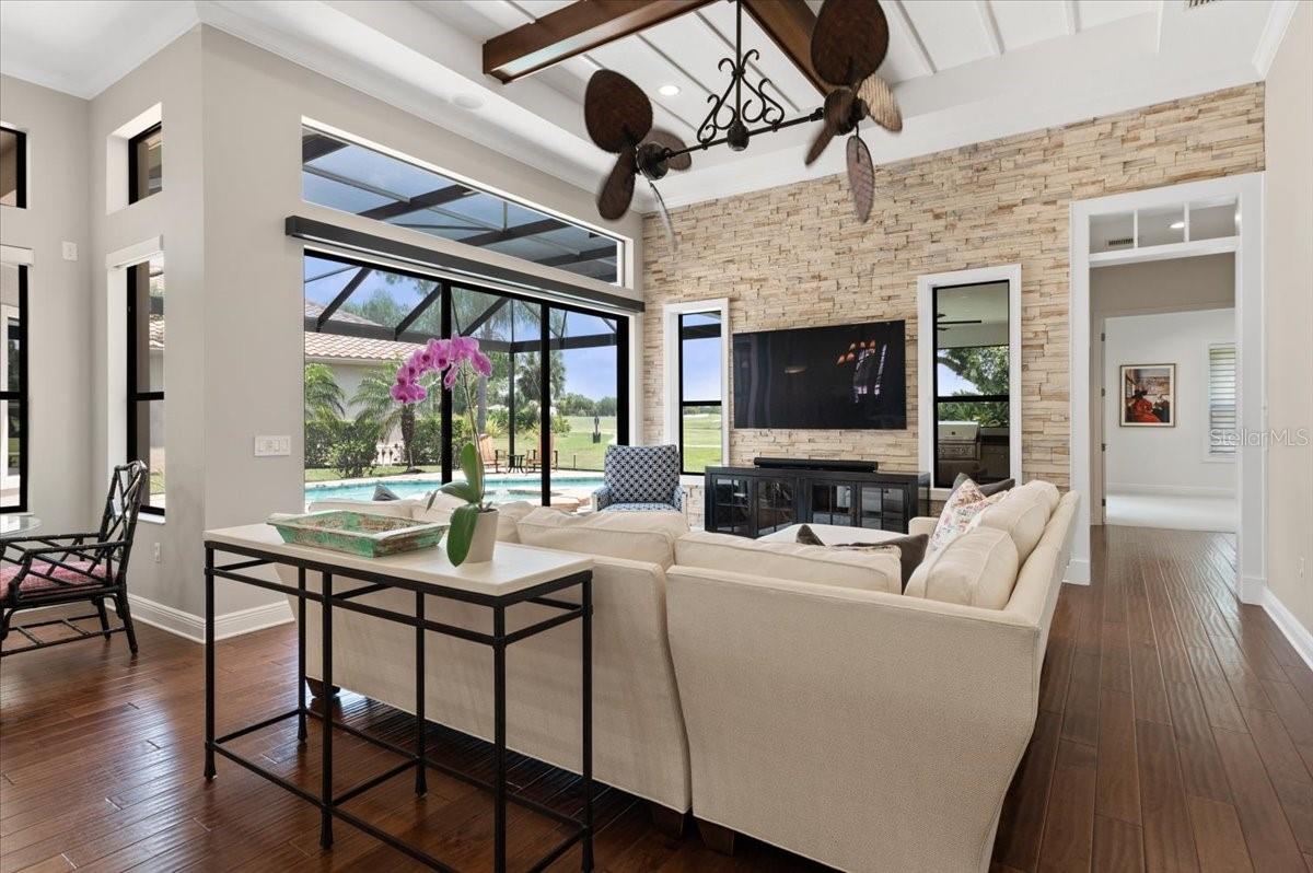 7527 GREYSTONE ST, LAKEWOOD RANCH, FL, 34202