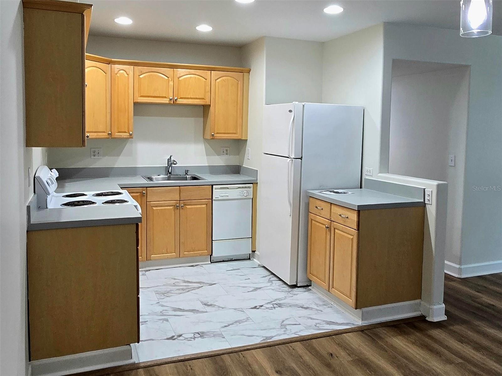 940 LAKE DESTINY RD #H, ALTAMONTE SPRINGS, FL, 32714