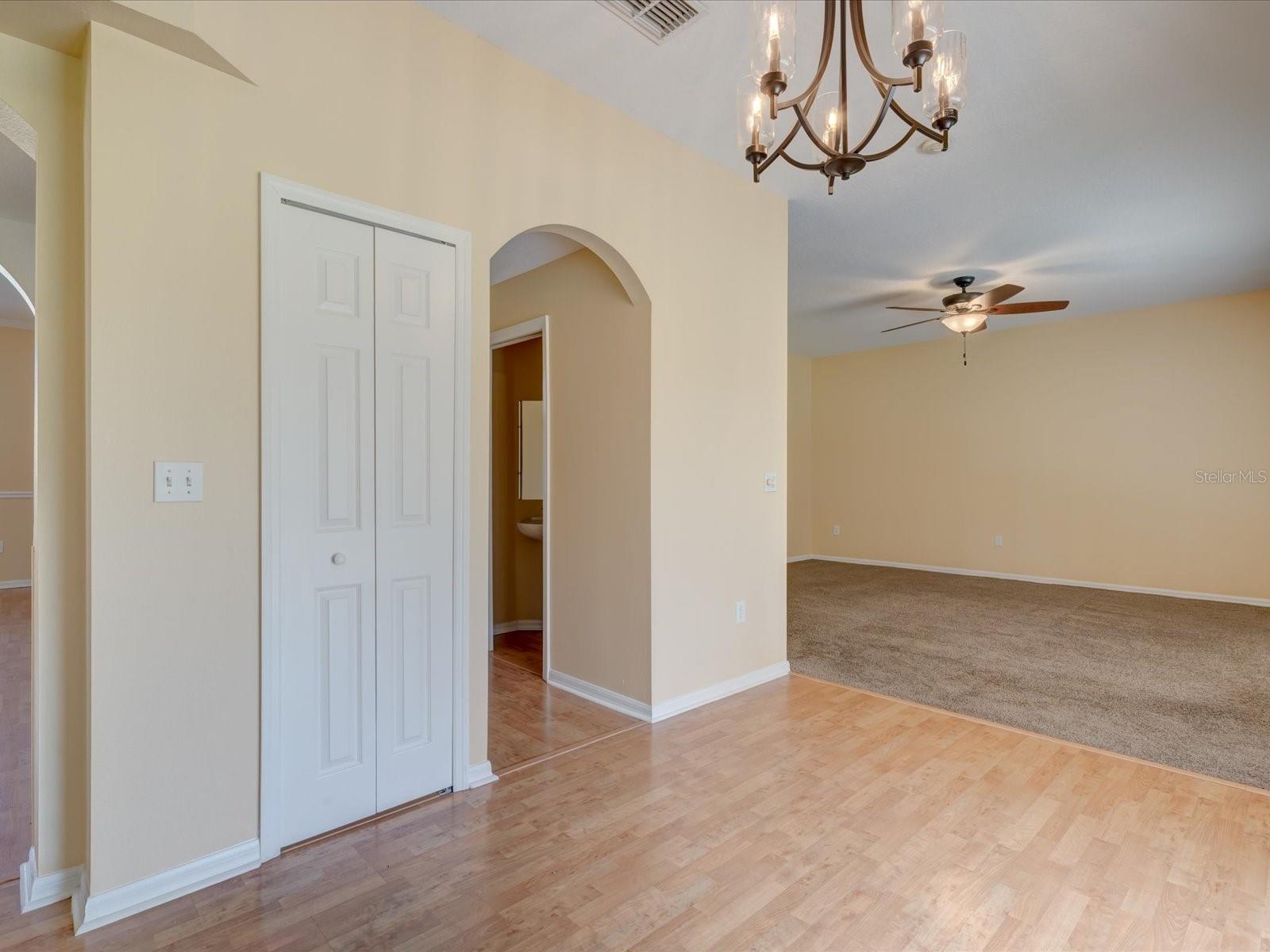 4230 HARBOR LAKE DR, LUTZ, FL, 33558