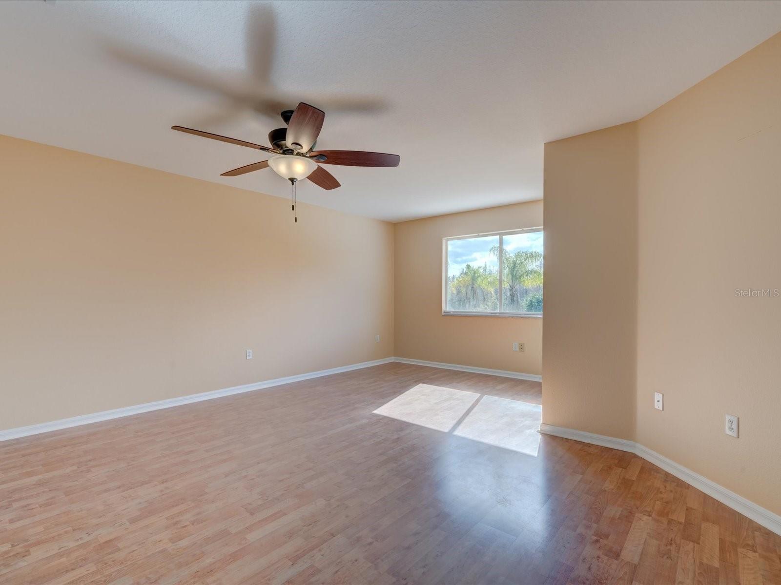4230 HARBOR LAKE DR, LUTZ, FL, 33558