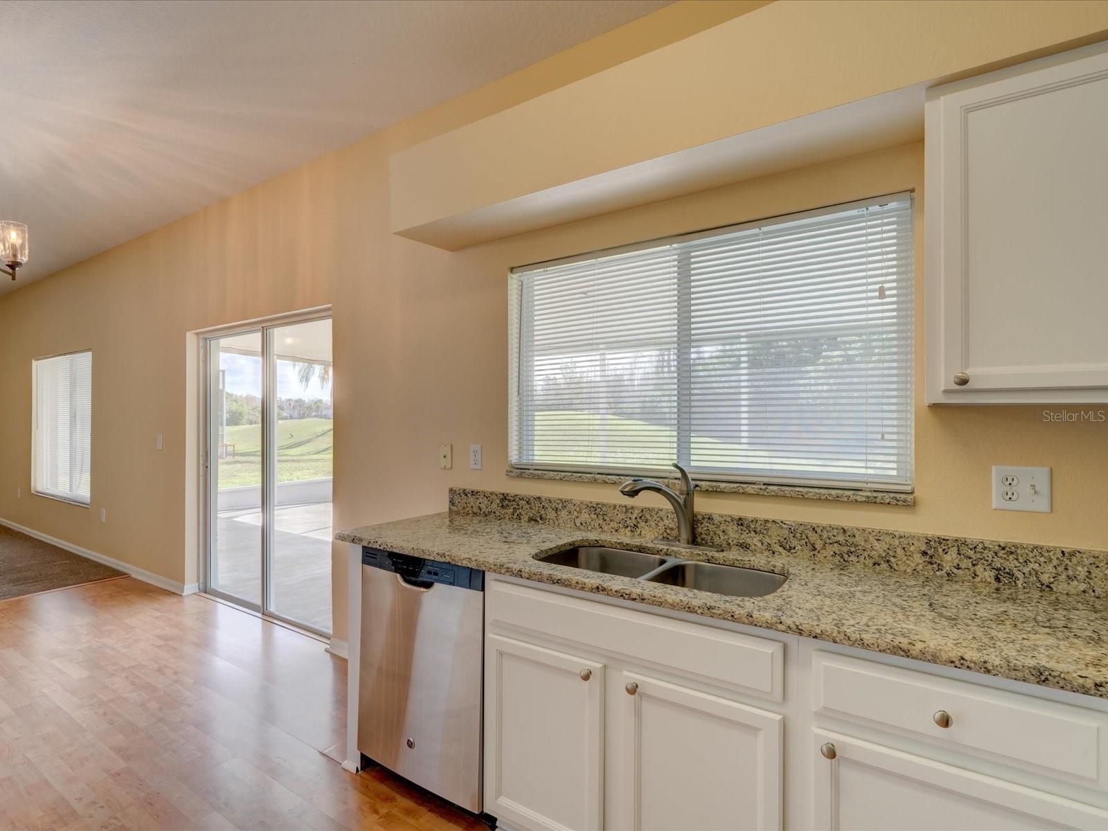 4230 HARBOR LAKE DR, LUTZ, FL, 33558
