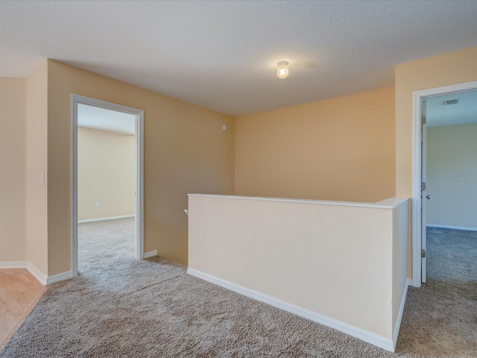4230 HARBOR LAKE DR, LUTZ, FL, 33558