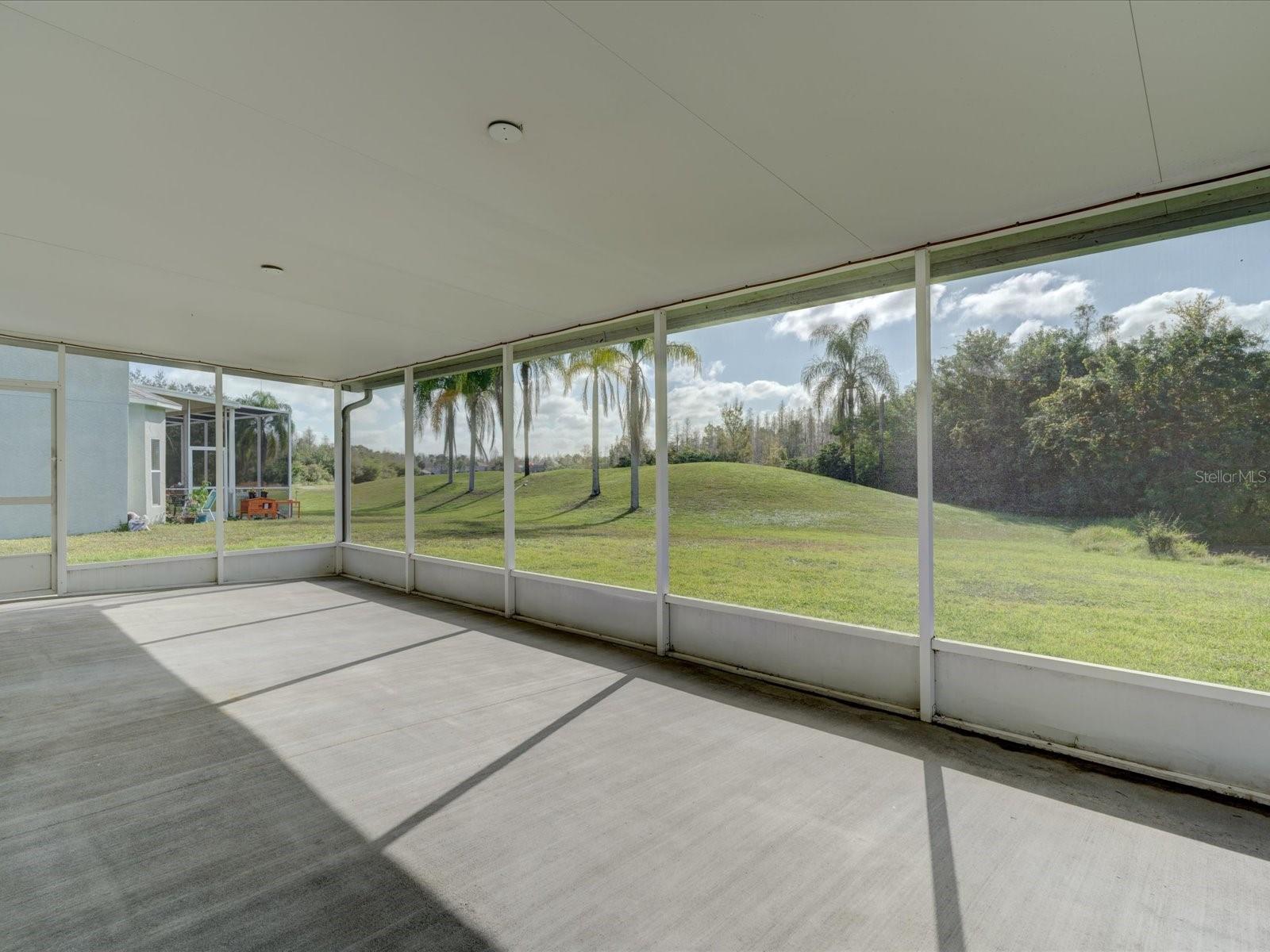 4230 HARBOR LAKE DR, LUTZ, FL, 33558