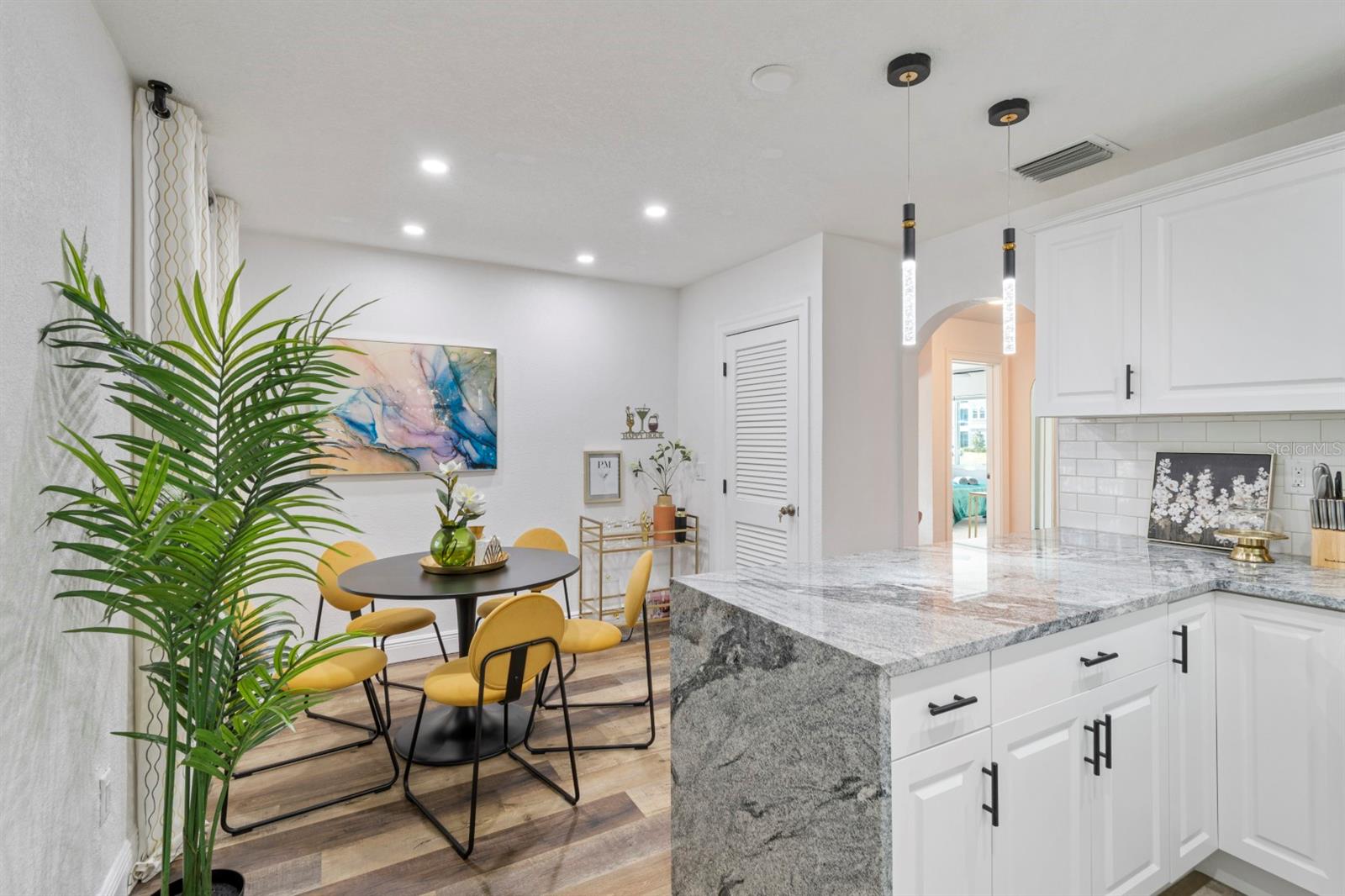 2402 W CYPRESS ST, TAMPA, FL, 33609