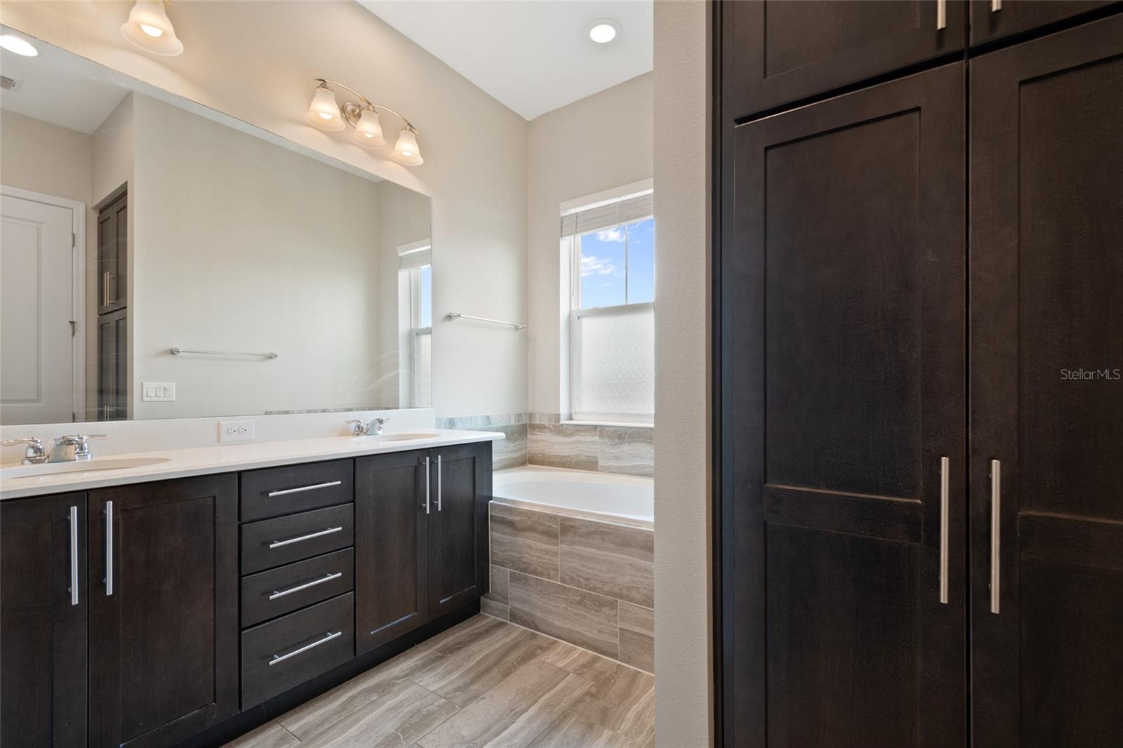 9064 MERRIFIELD SREET, ORLANDO, FL, 32827