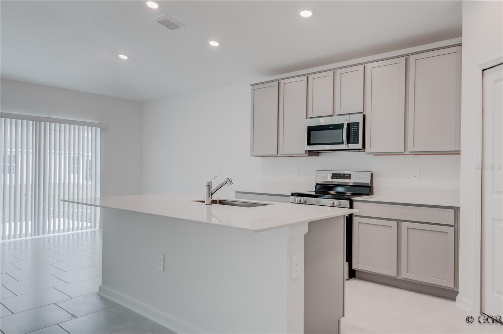 4823 EDENSBRIDGE LN, KISSIMMEE, FL, 34746