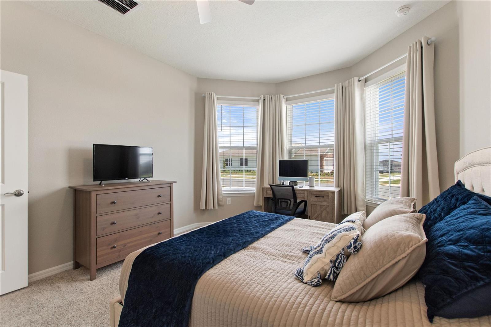 1333 ZESTY CITRUS LN, MINNEOLA, FL, 34715