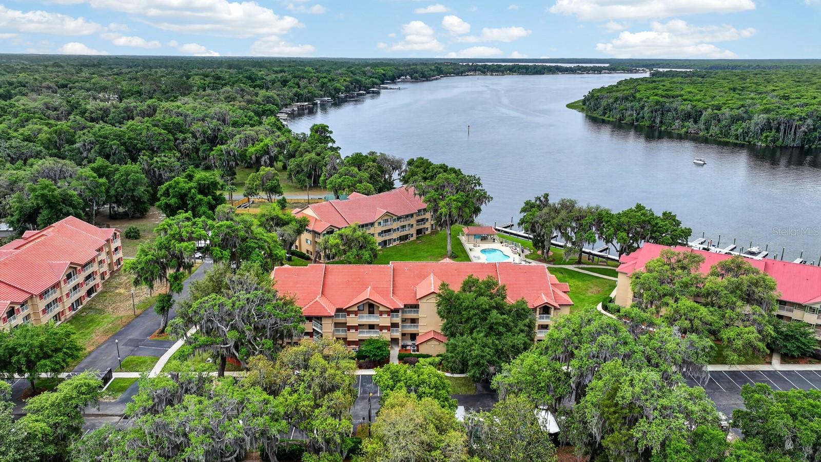 99 BROAD RIVER PL #2105, WELAKA, FL, 32193