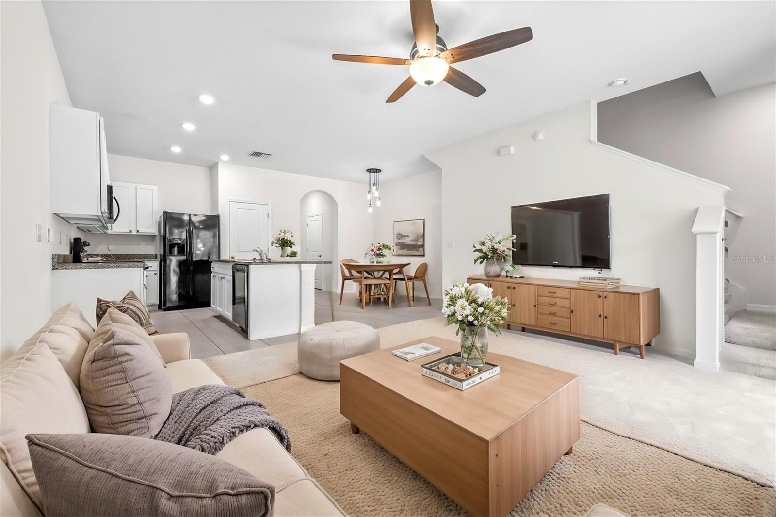 32960 KALOKO RD, WESLEY CHAPEL, FL, 33543