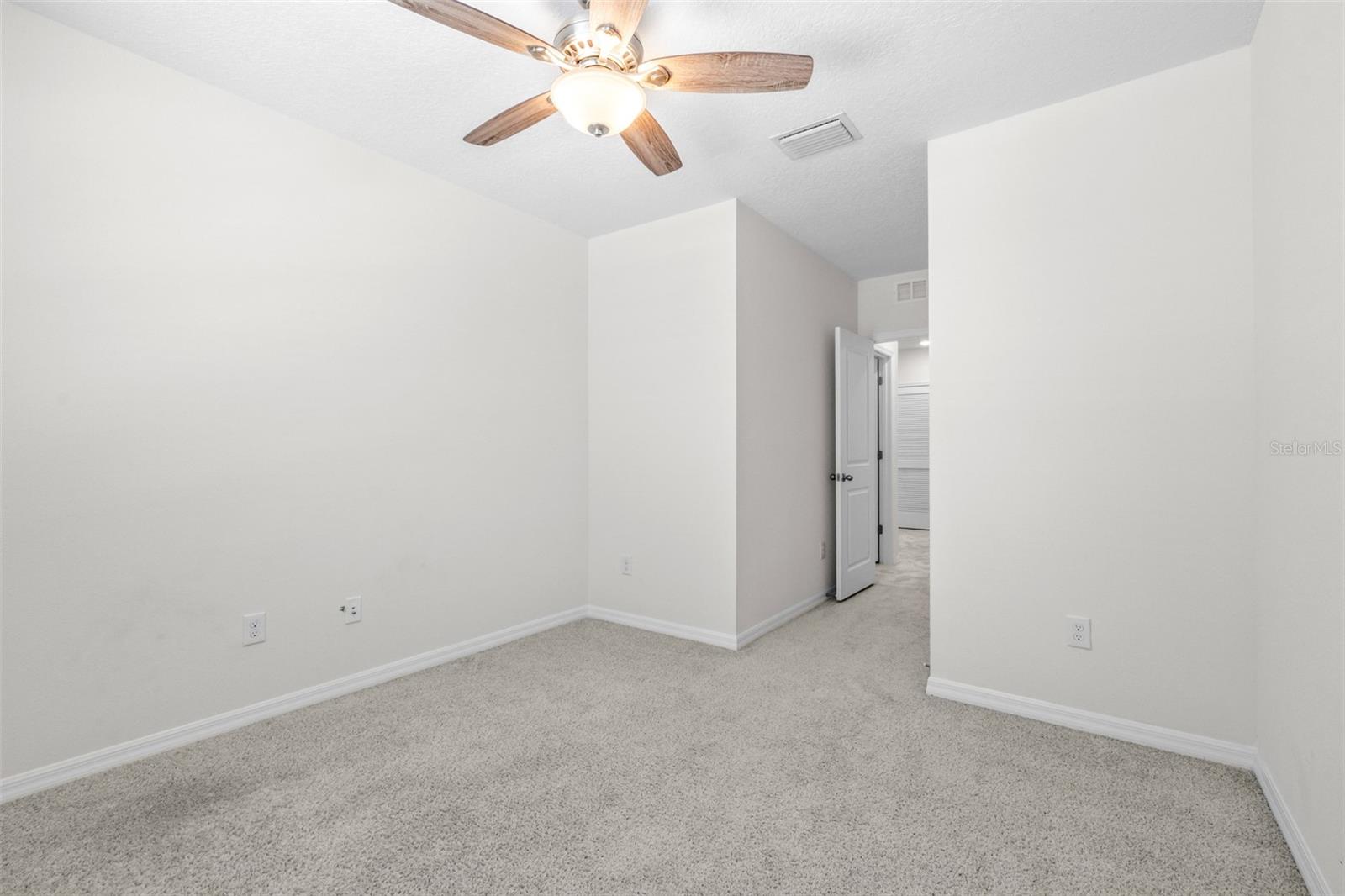 32960 KALOKO RD, WESLEY CHAPEL, FL, 33543