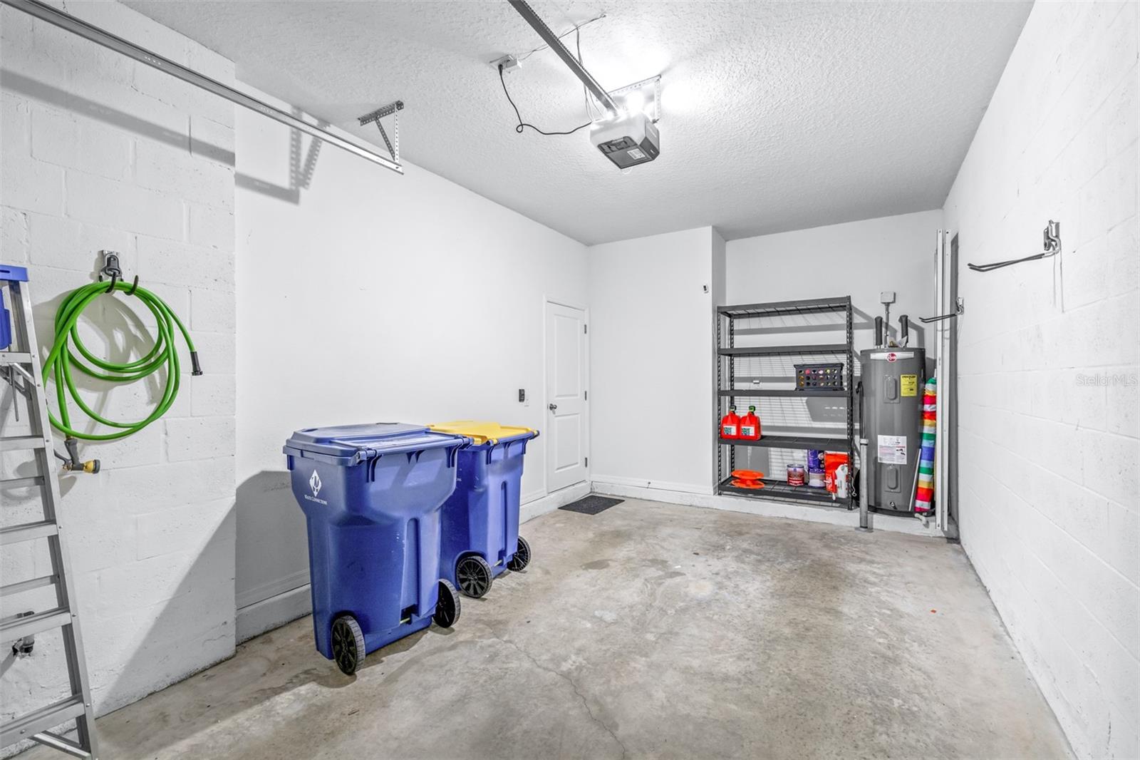 32960 KALOKO RD, WESLEY CHAPEL, FL, 33543