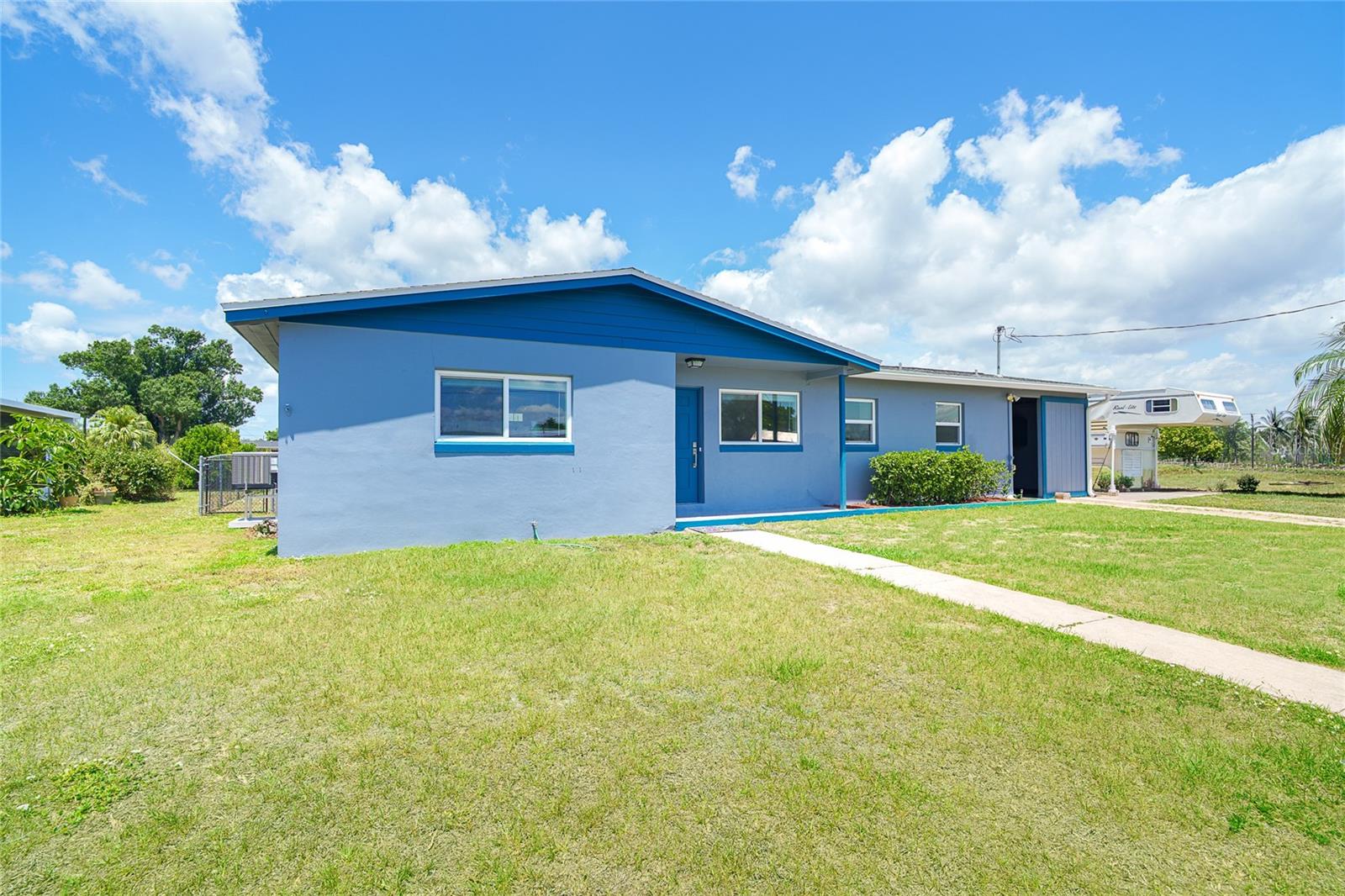 138 BUCKEYE AVE NW, PORT CHARLOTTE, FL, 33952