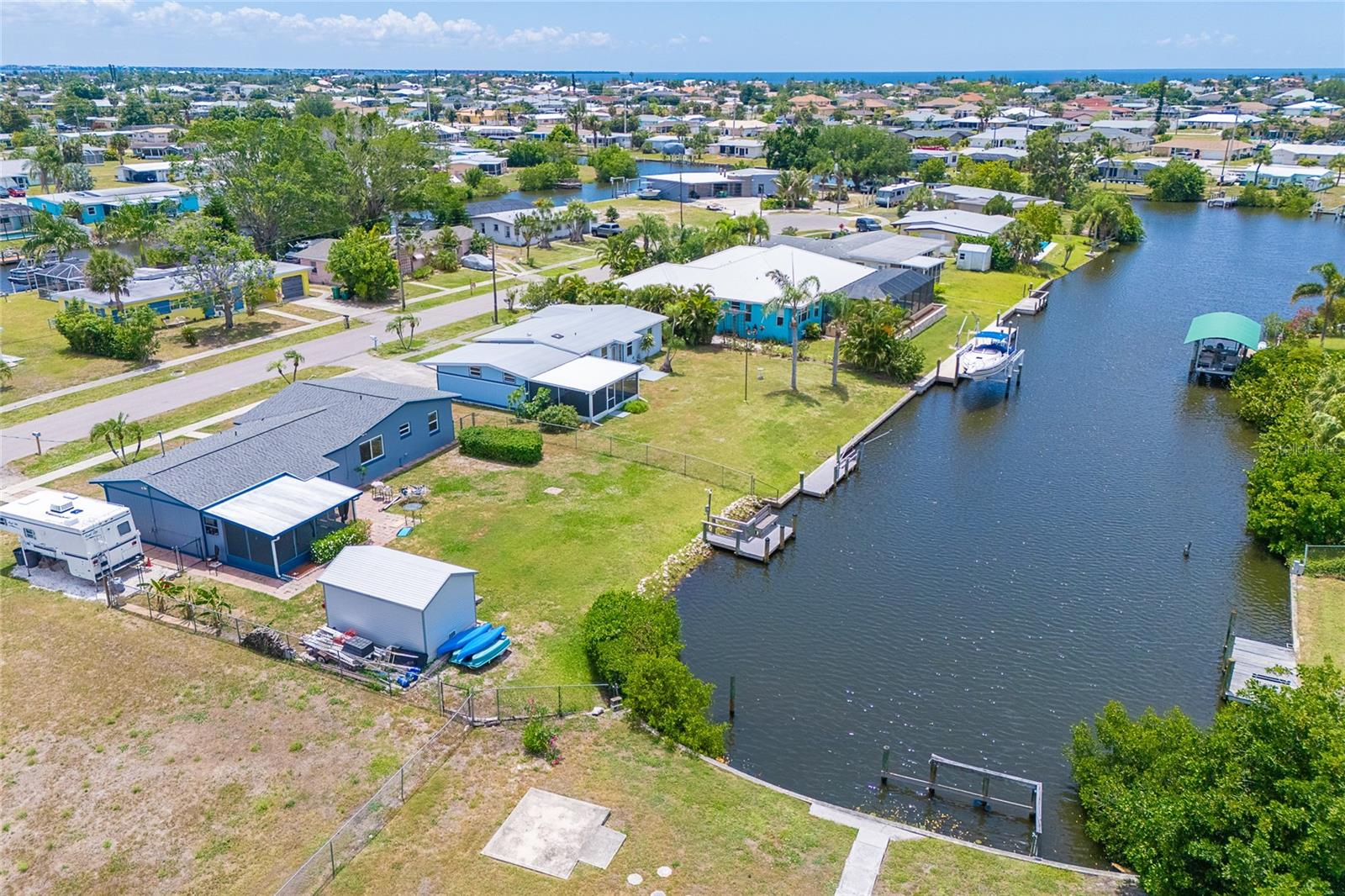 138 BUCKEYE AVE NW, PORT CHARLOTTE, FL, 33952