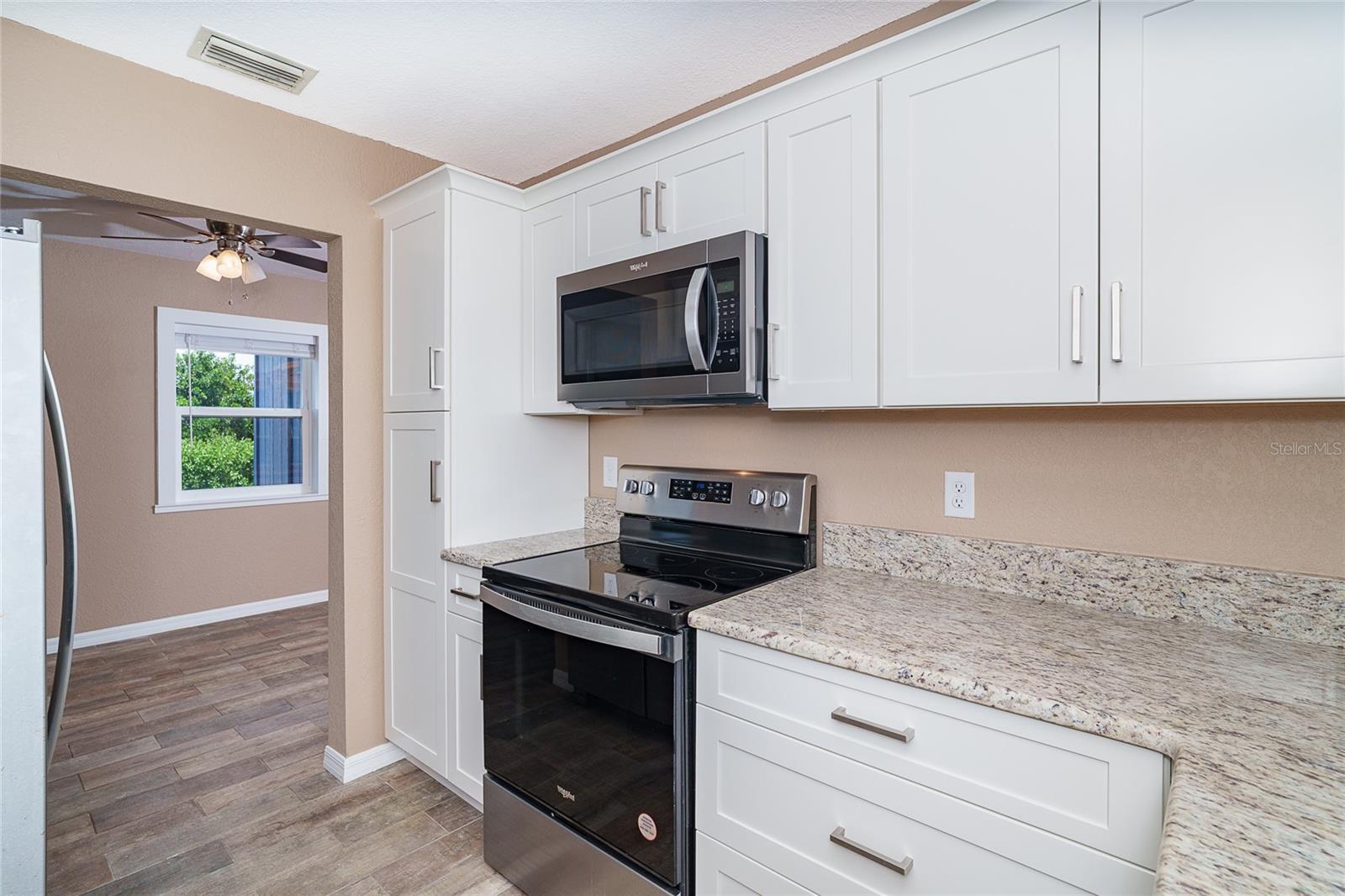 138 BUCKEYE AVE NW, PORT CHARLOTTE, FL, 33952