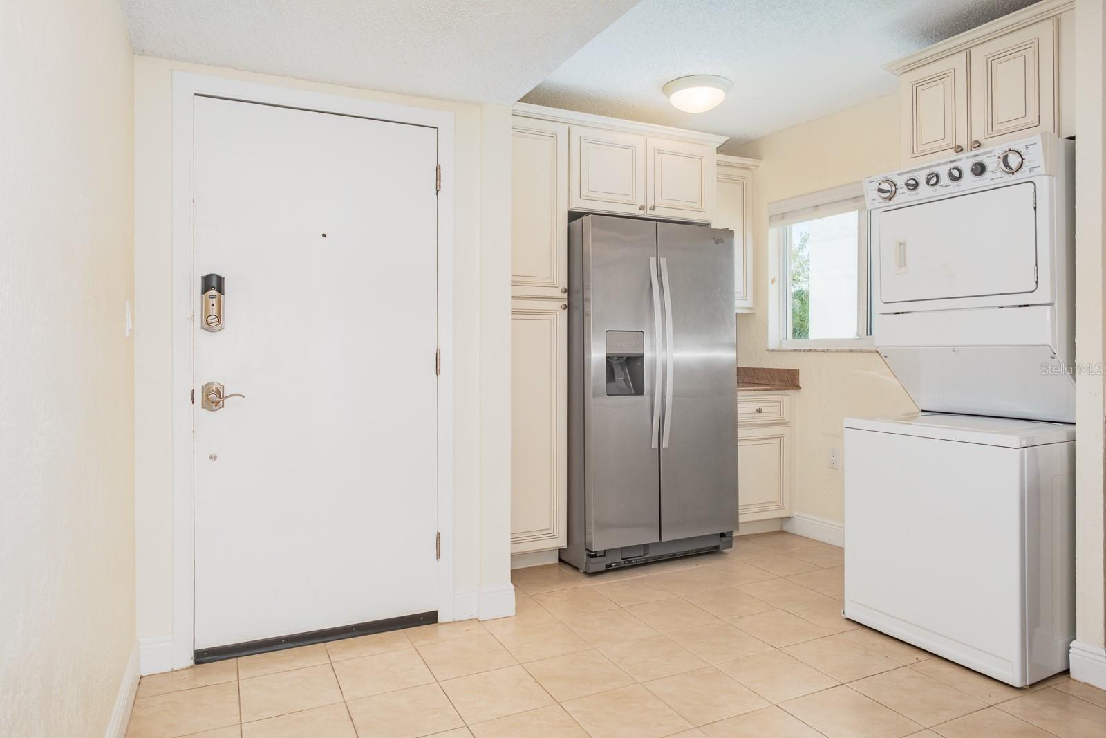1361 SNELL ISLE BLVD NE #6, ST PETERSBURG, FL, 33704